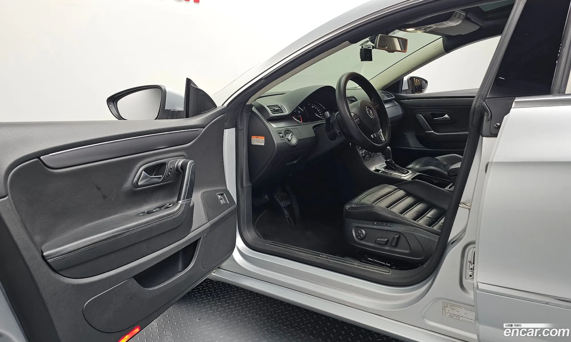 Volkswagen CC 2014 WVWZZZ3CZFE800944 — 18