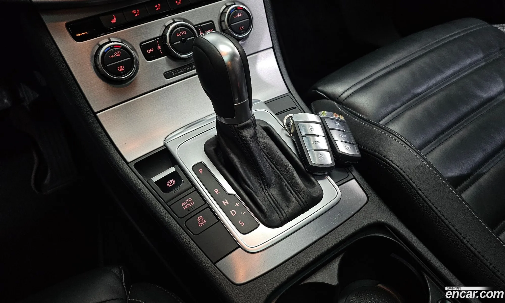 Volkswagen CC 2014 WVWZZZ3CZFE800944 — 9