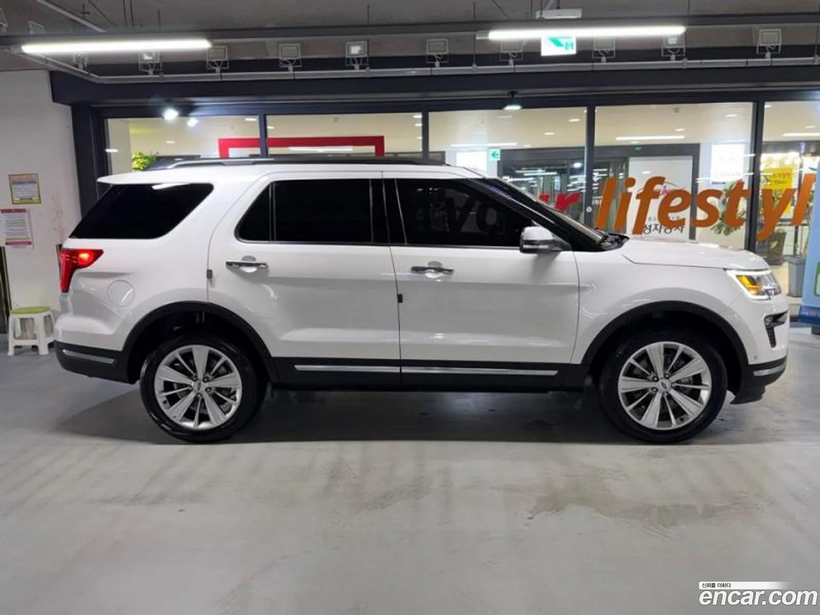 Ford Explorer 2019 — 15