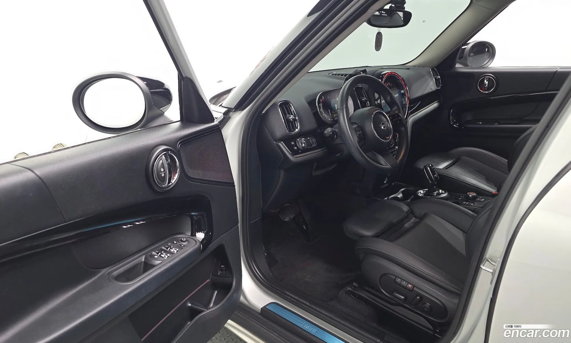 Mini Cooper D Countryman 2021 — 19