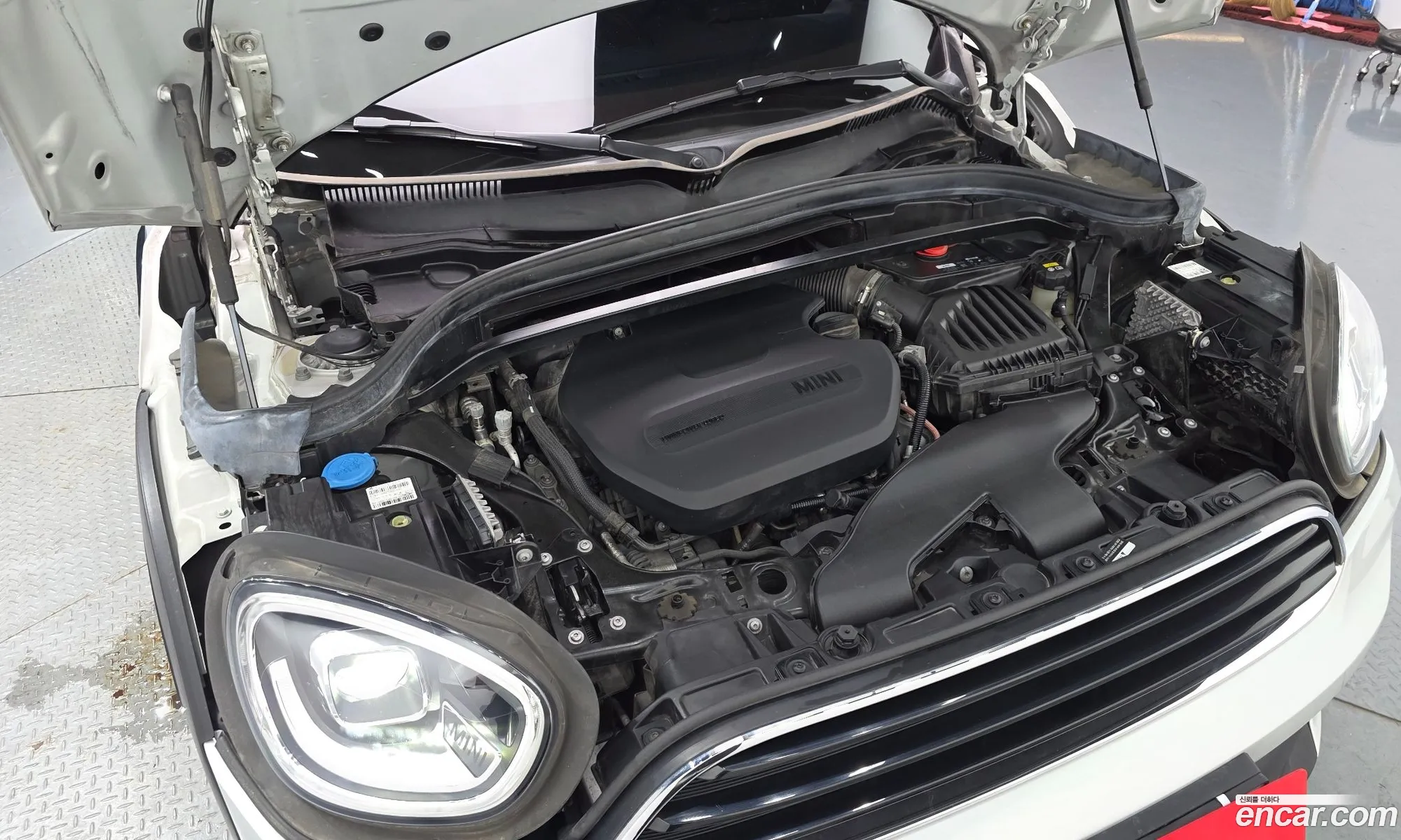 Mini Cooper D Countryman 2021 — 28
