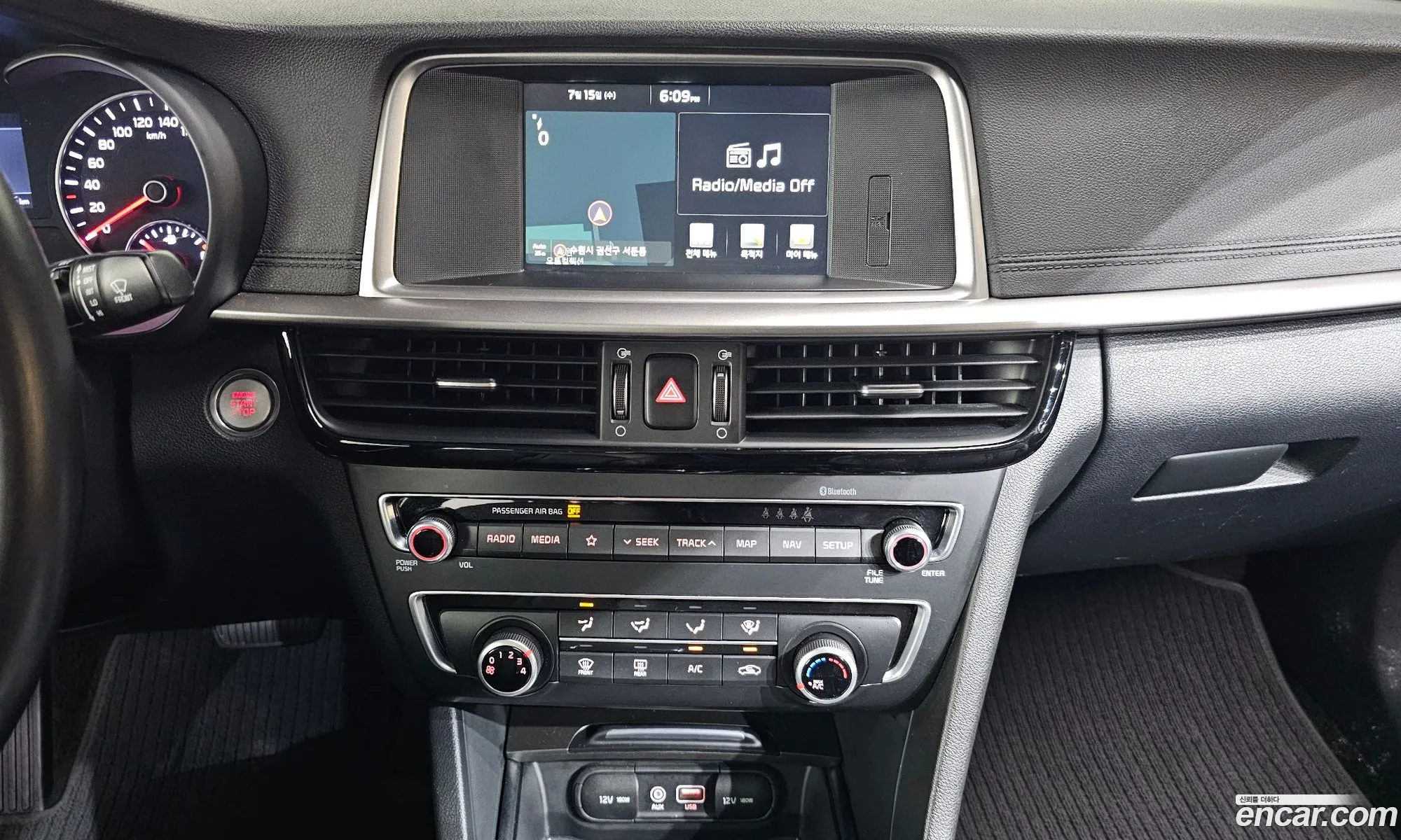 Kia K5 2018 KNAGS416BKA267124 — 12