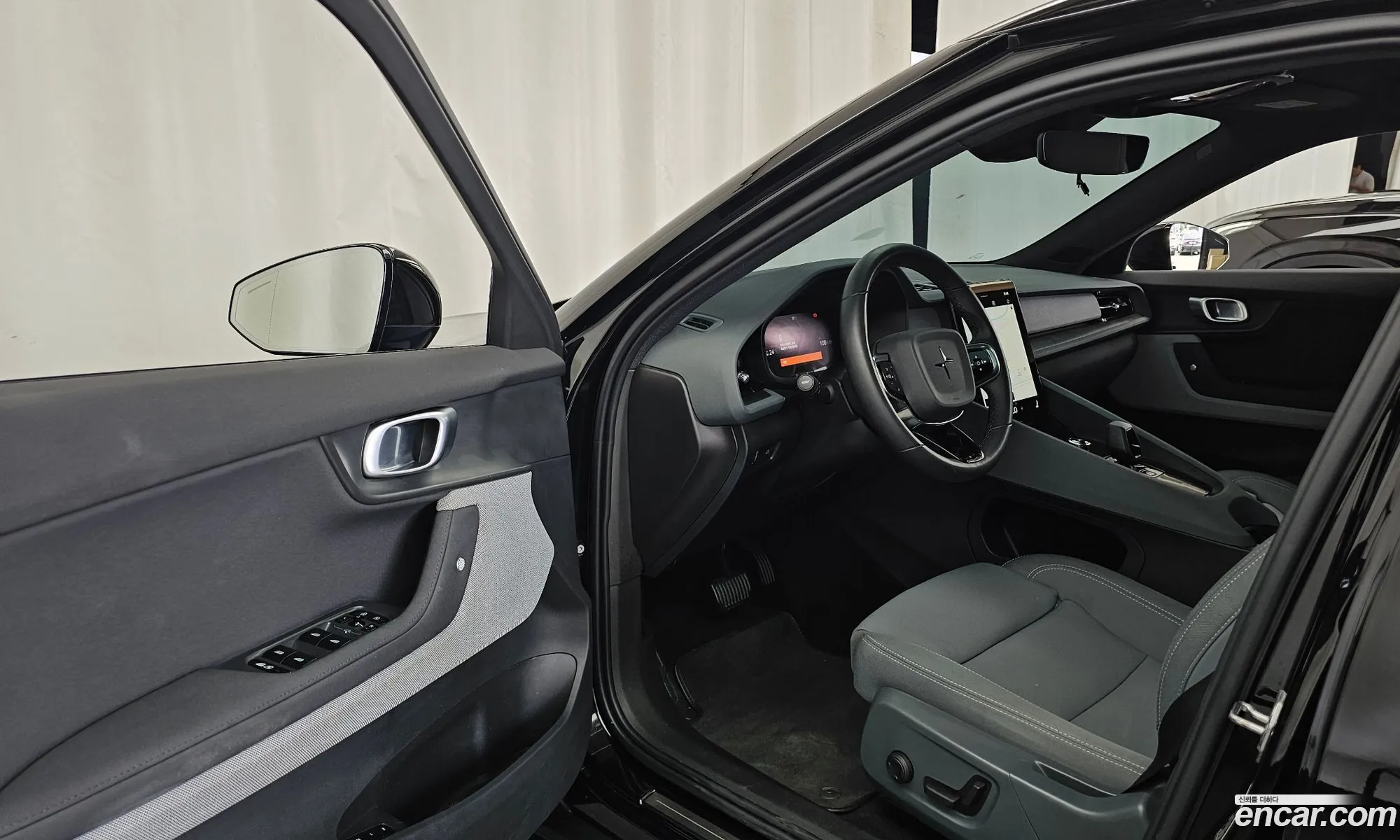 Polestar Polestar 2 2022 — 24