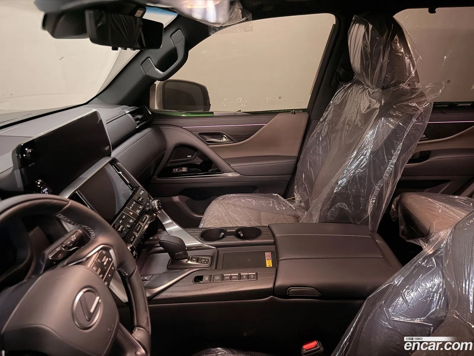Lexus LX 2025 — 17