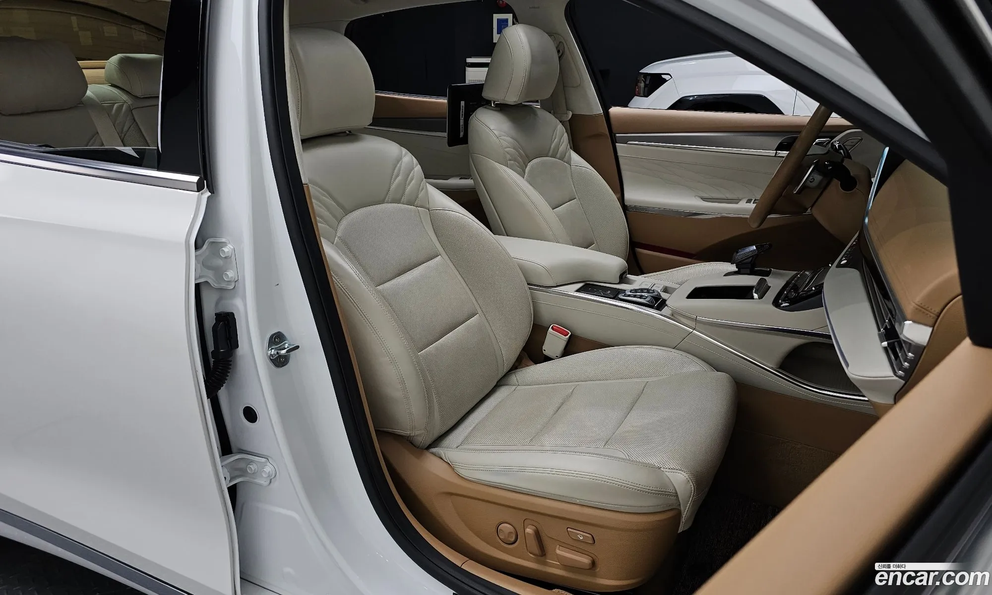 Hyundai Grandeur IG 2021 — 14