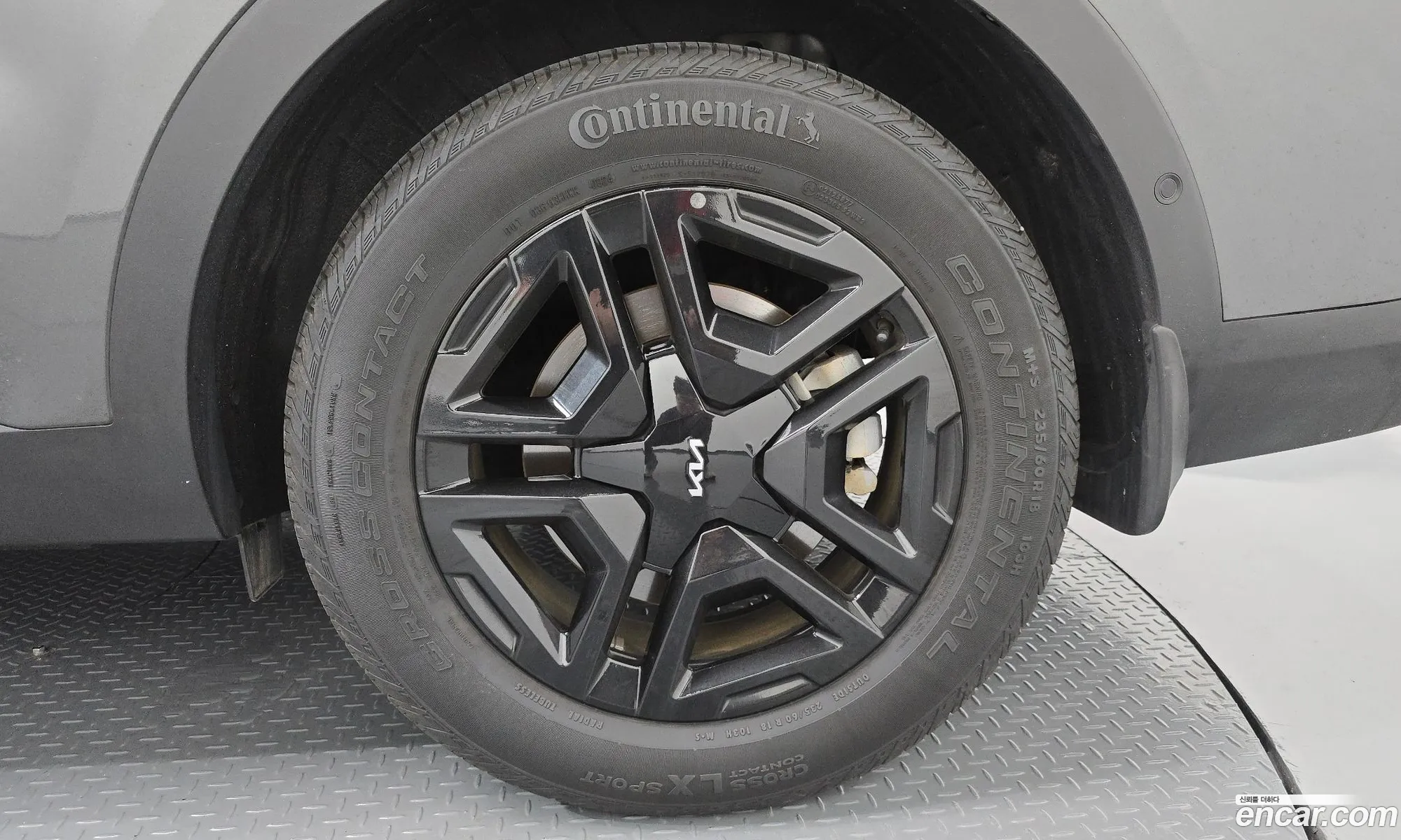 Kia Sorento 2024 KNARH81GBRA307121 — 4