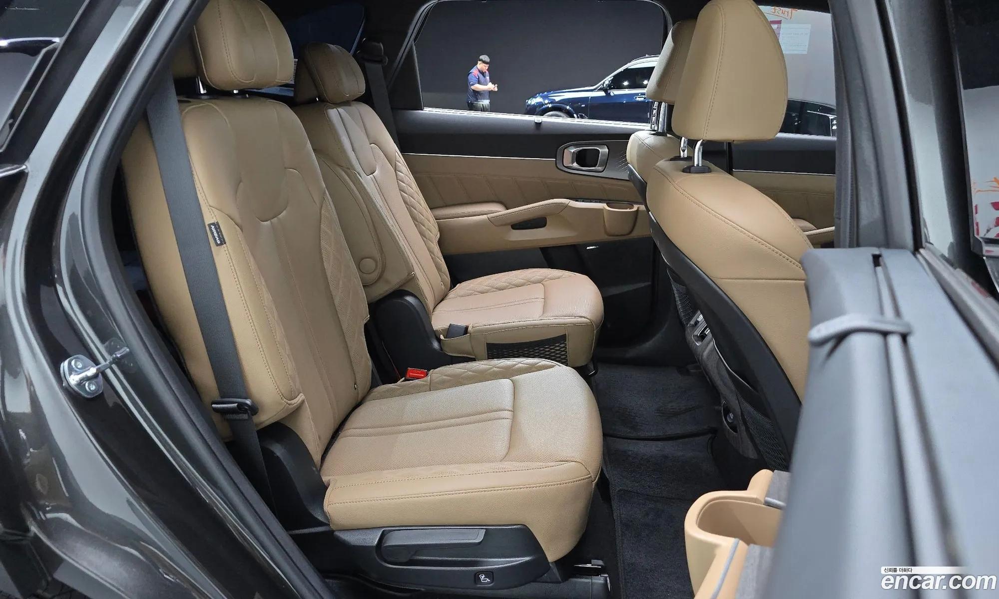 Kia Sorento 2024 KNARH81GBRA307121 — 24