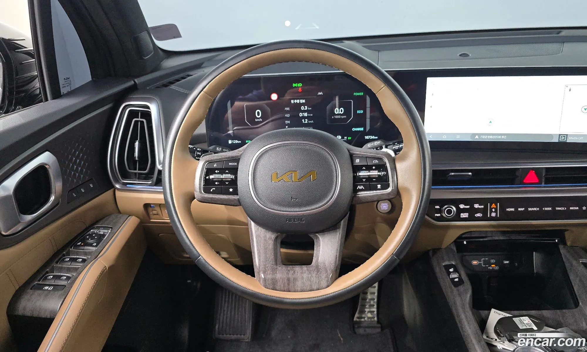 Kia Sorento 2024 KNARH81GBRA307121 — 16