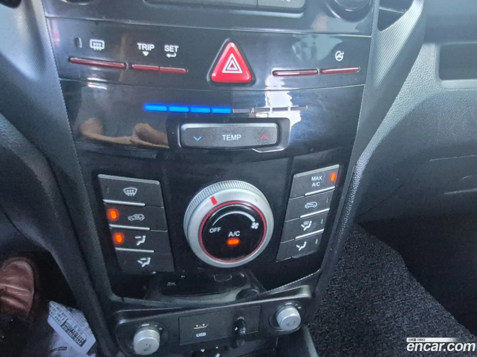 KG Mobility (SsangYong) Tivoli 2017 — 8