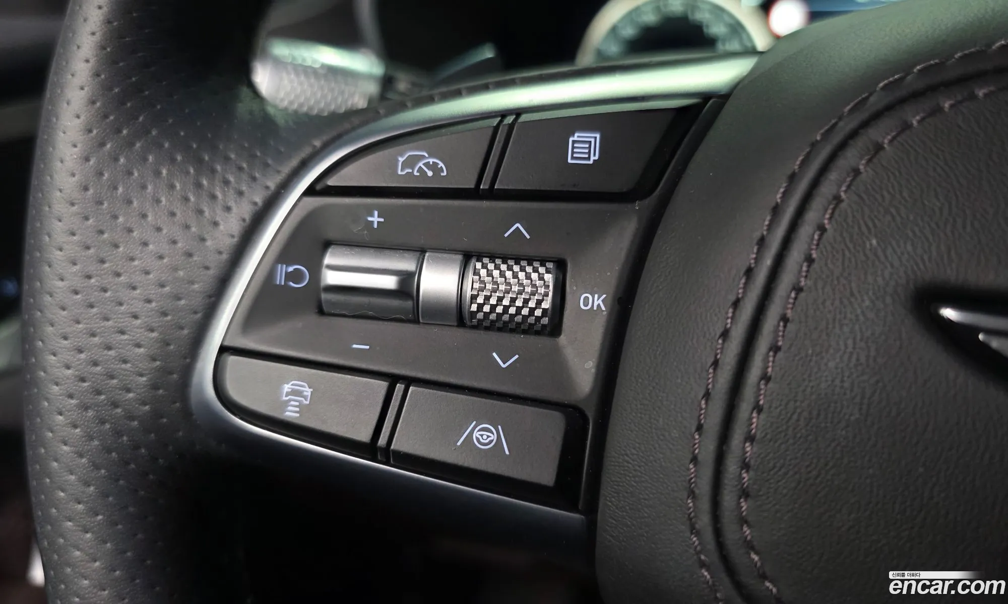 Genesis G70 2023 KMTG341CDRU130822 — 13