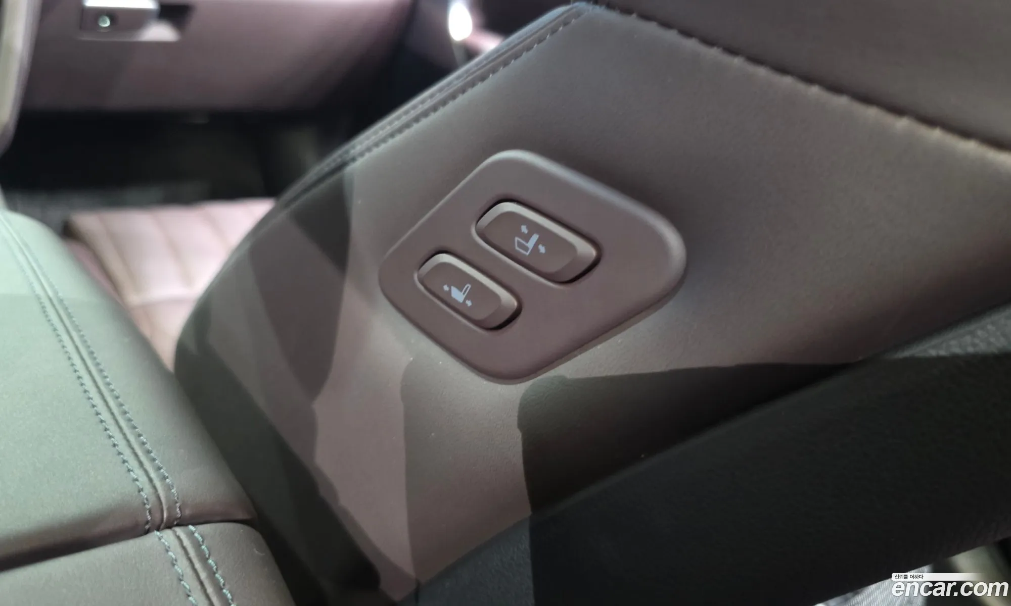 Genesis G70 2023 KMTG341CDRU130822 — 19