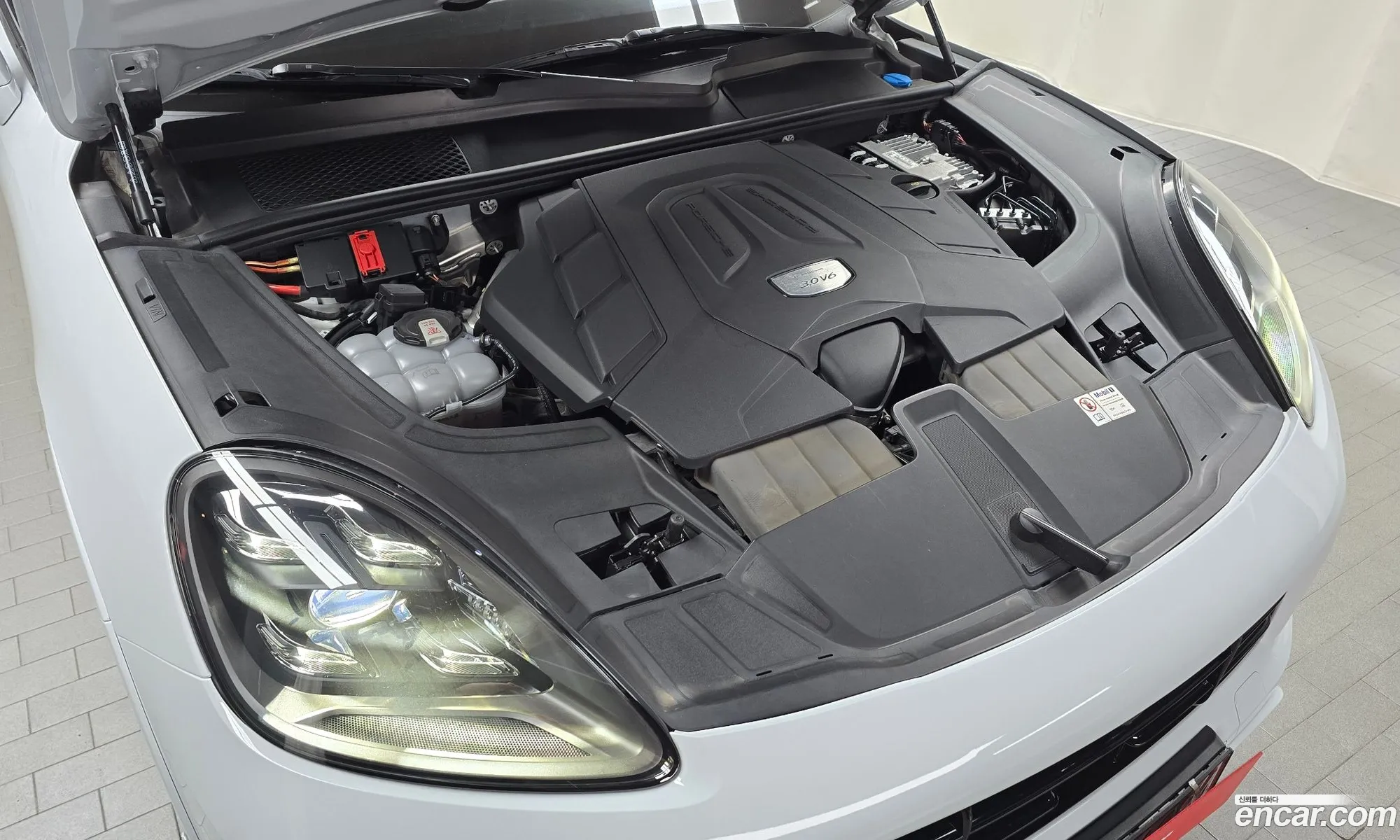 Porsche Cayenne 2023 — 3