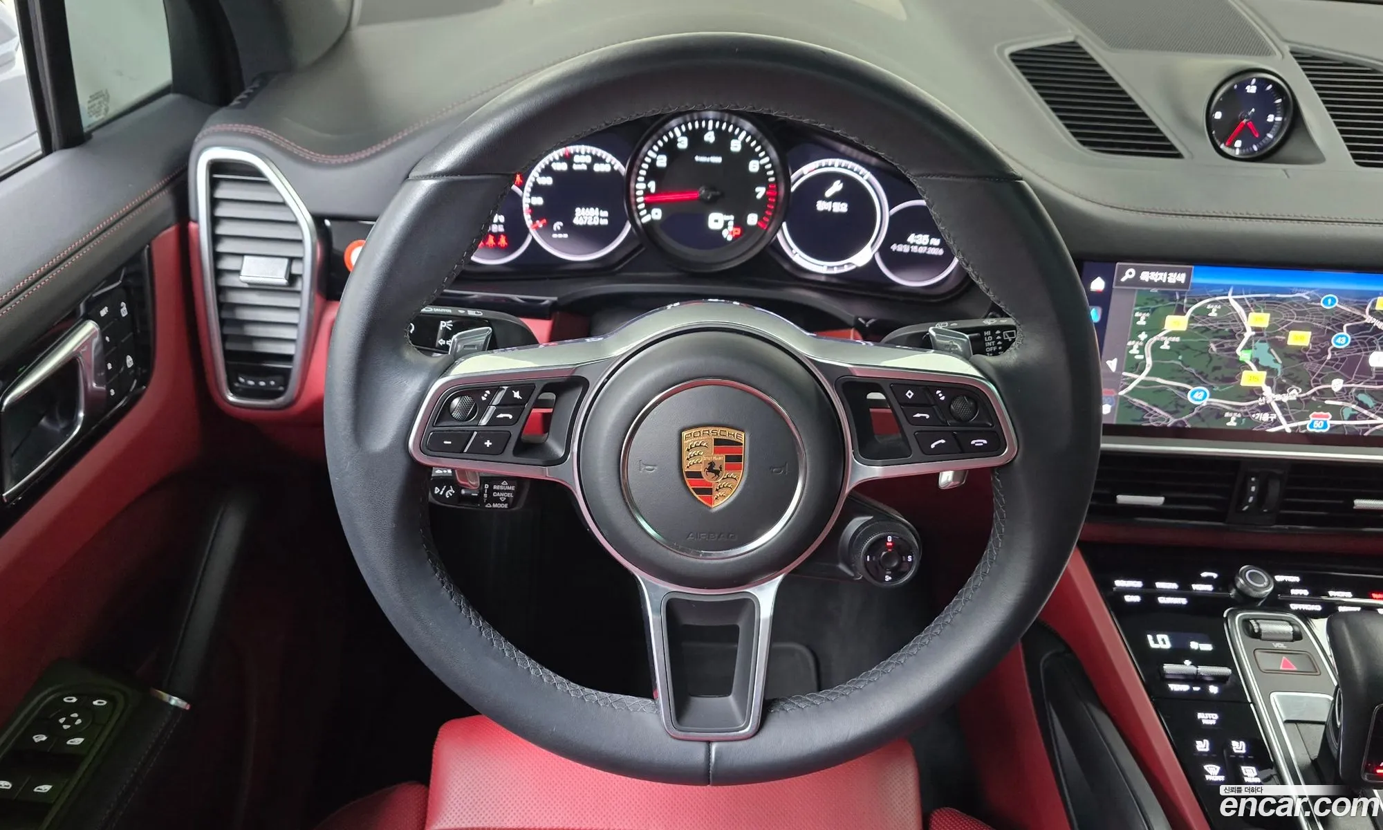 Porsche Cayenne 2023 — 21