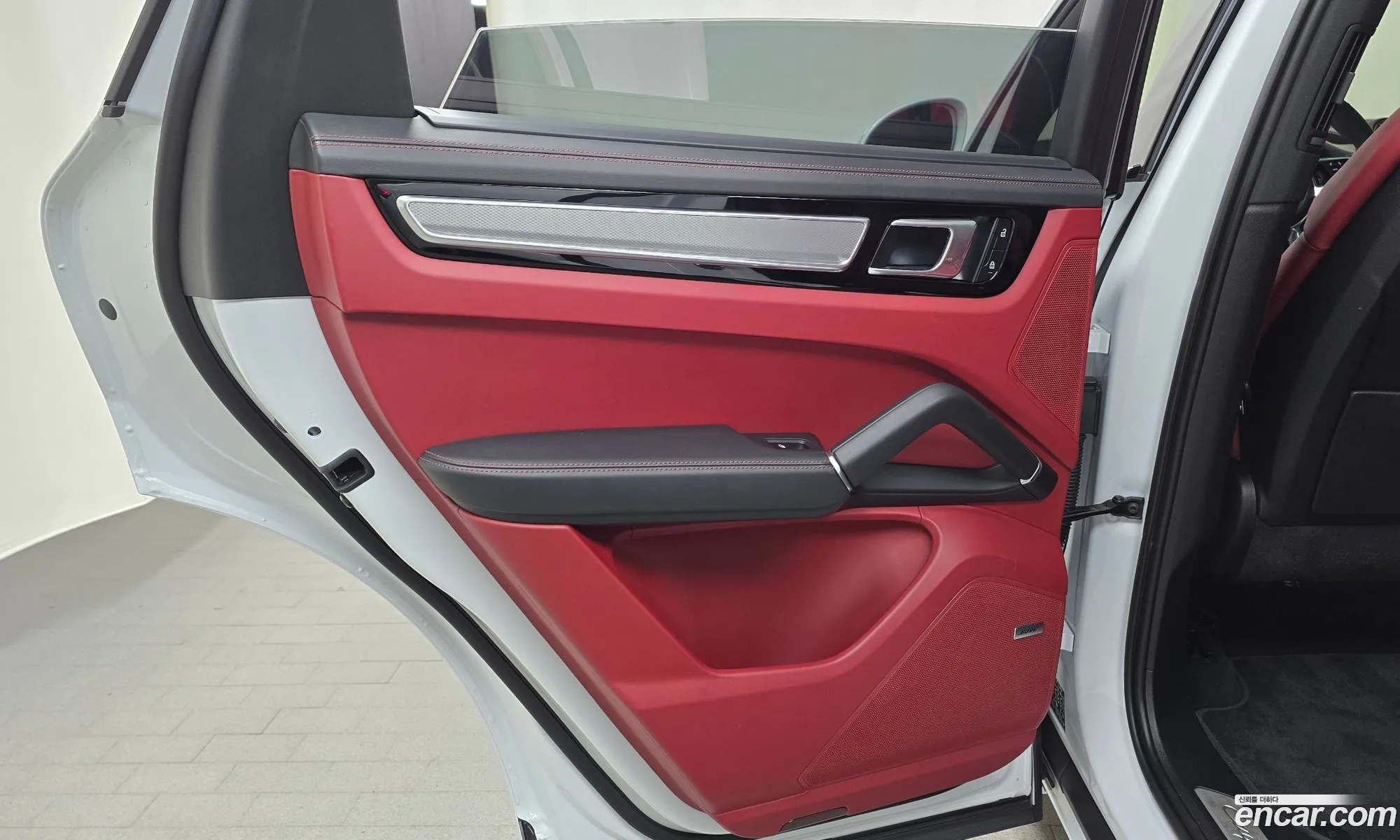 Porsche Cayenne 2023 — 20