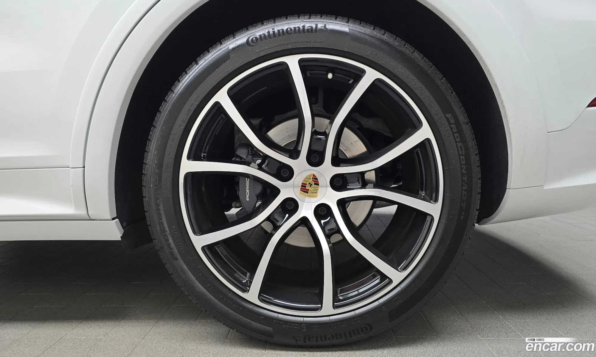 Porsche Cayenne 2023 — 6