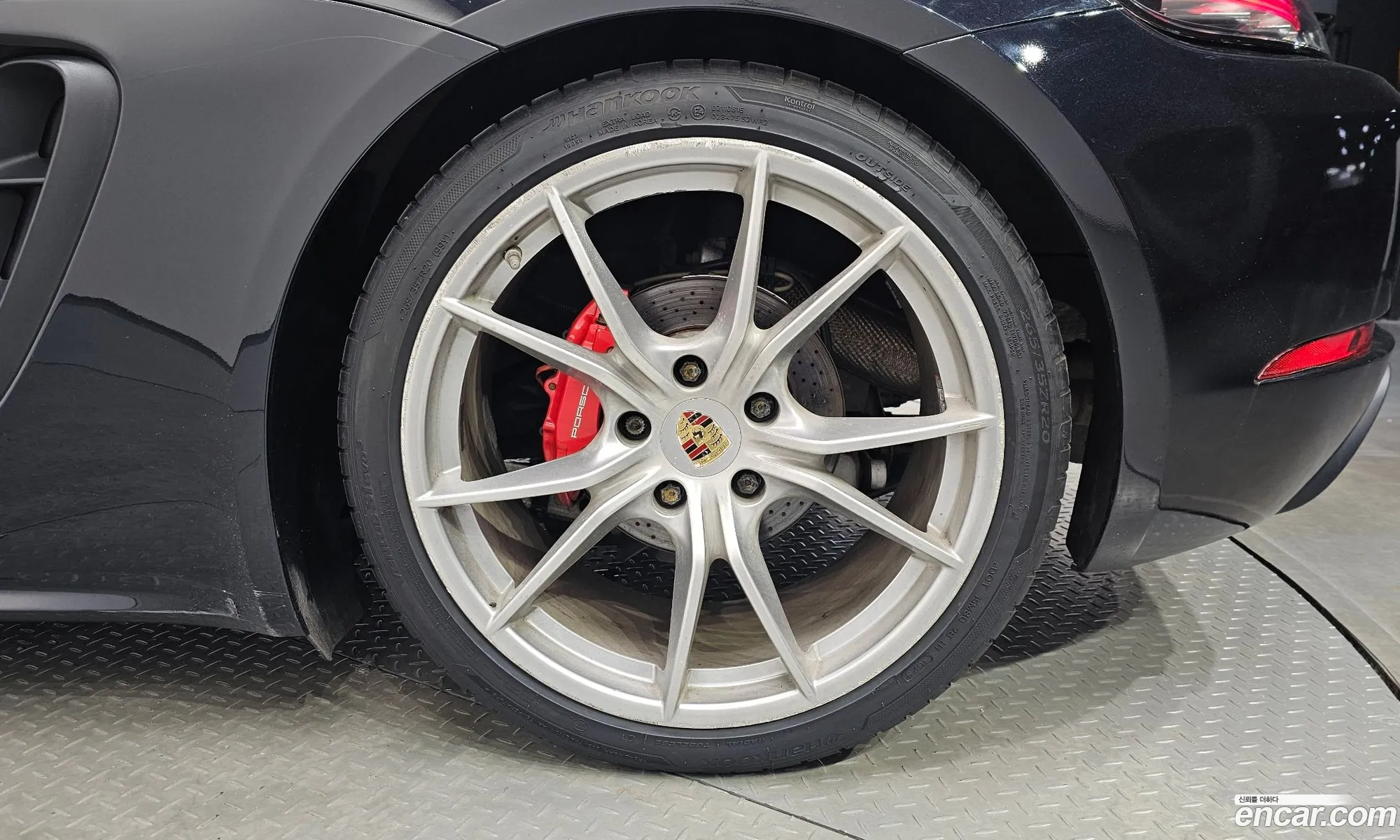 Porsche 718 Boxster 2016 WP0CB2985HS240253 — 11