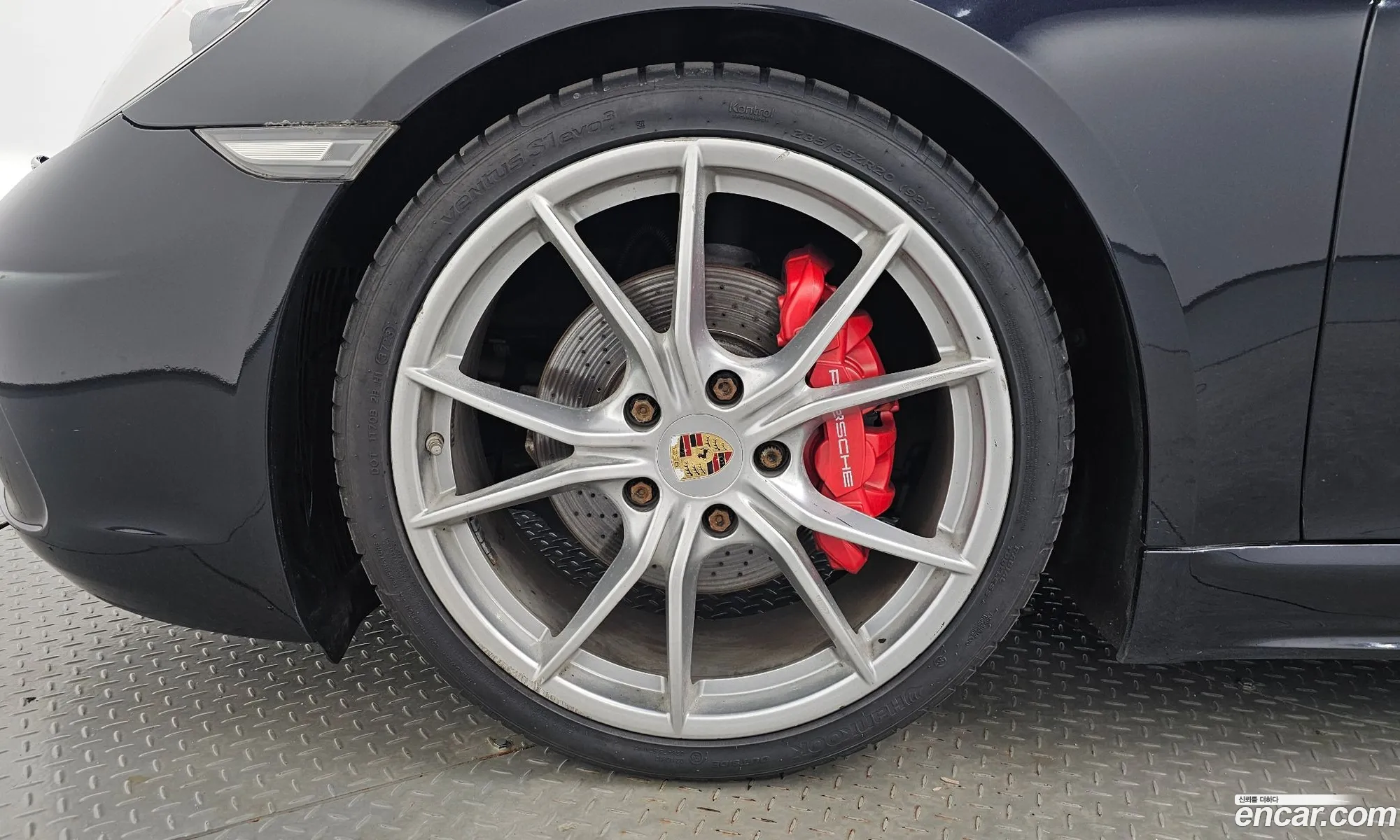 Porsche 718 Boxster 2016 WP0CB2985HS240253 — 27