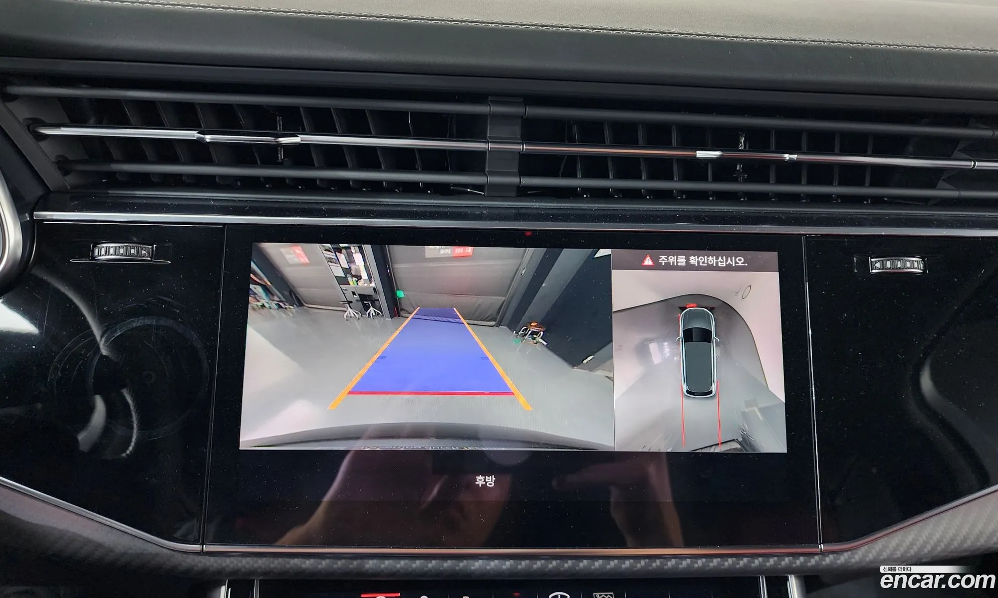 Audi SQ7 2025 — 43