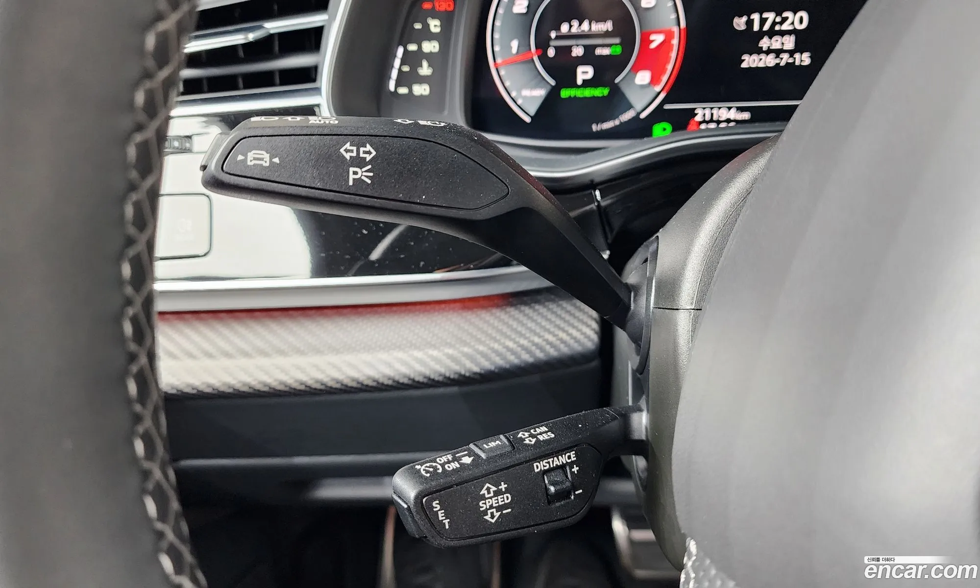 Audi SQ7 2025 — 2