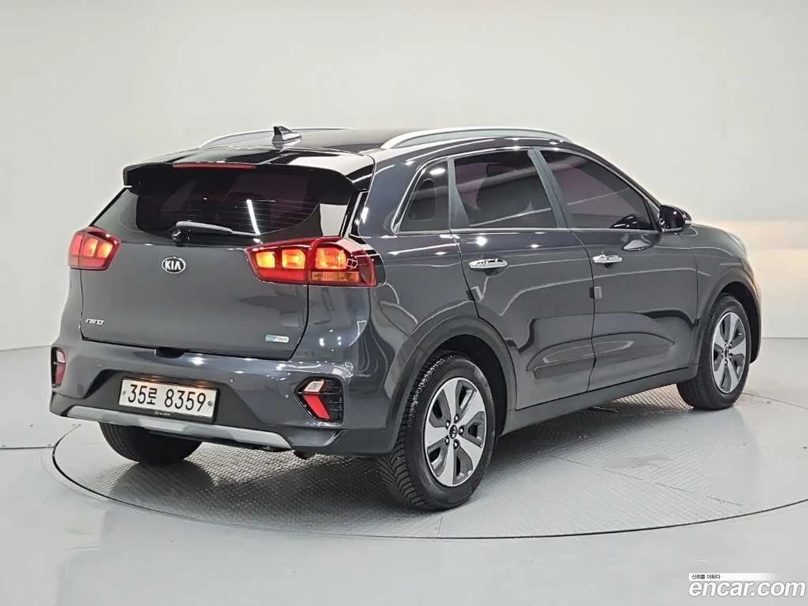 Kia Niro 2019 — 7