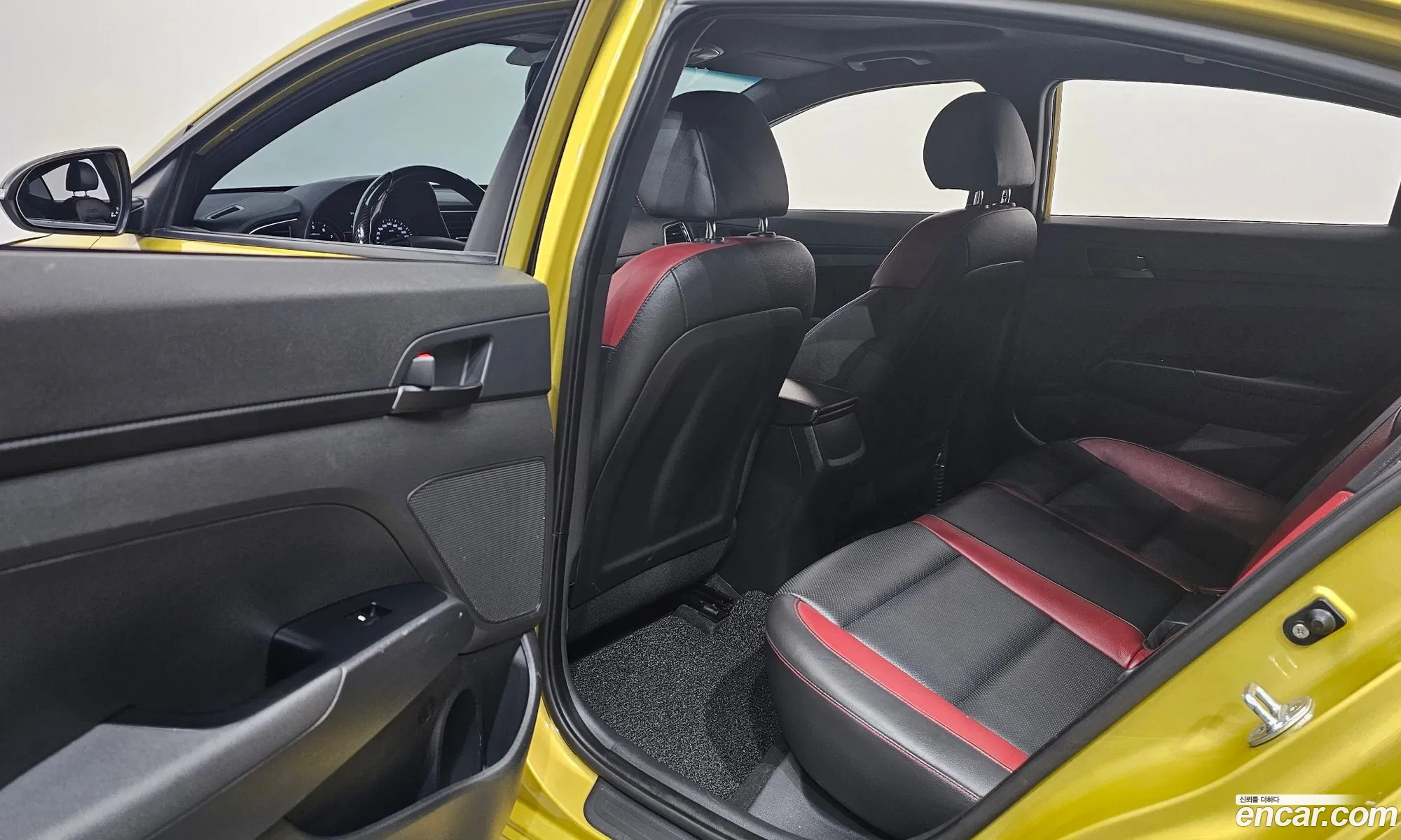 Hyundai Elantra AD 2016 KMHDR41BAHU299943 — 21