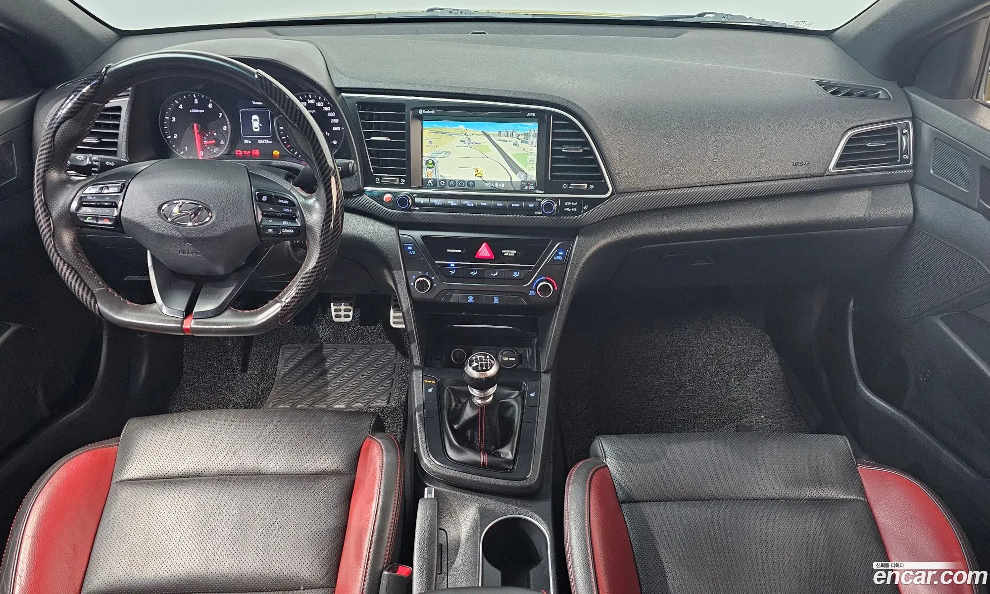 Hyundai Elantra AD 2016 KMHDR41BAHU299943 — 28