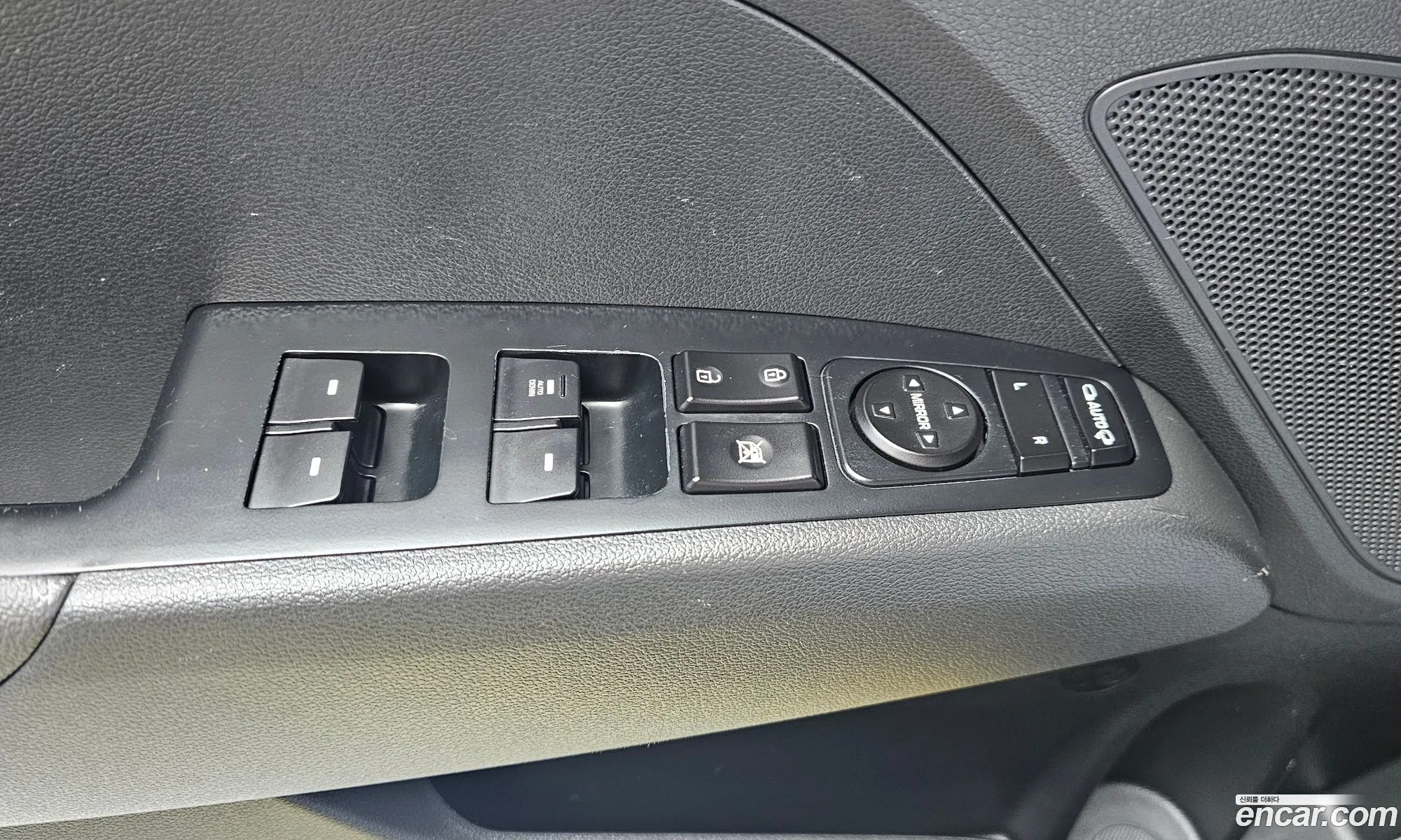 Hyundai Elantra AD 2016 KMHDR41BAHU299943 — 2