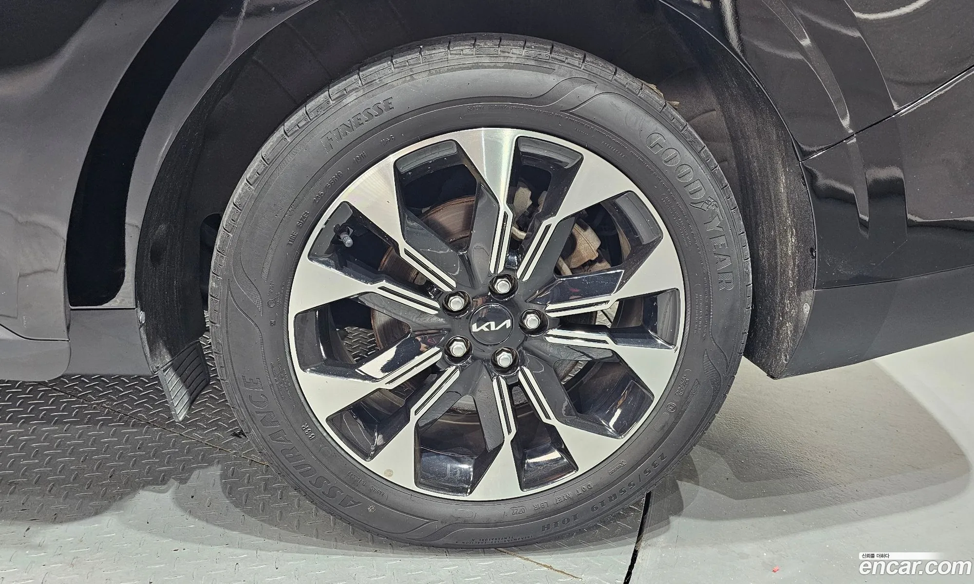 Kia Carnival 2022 KNANB81BBPS214254 — 8
