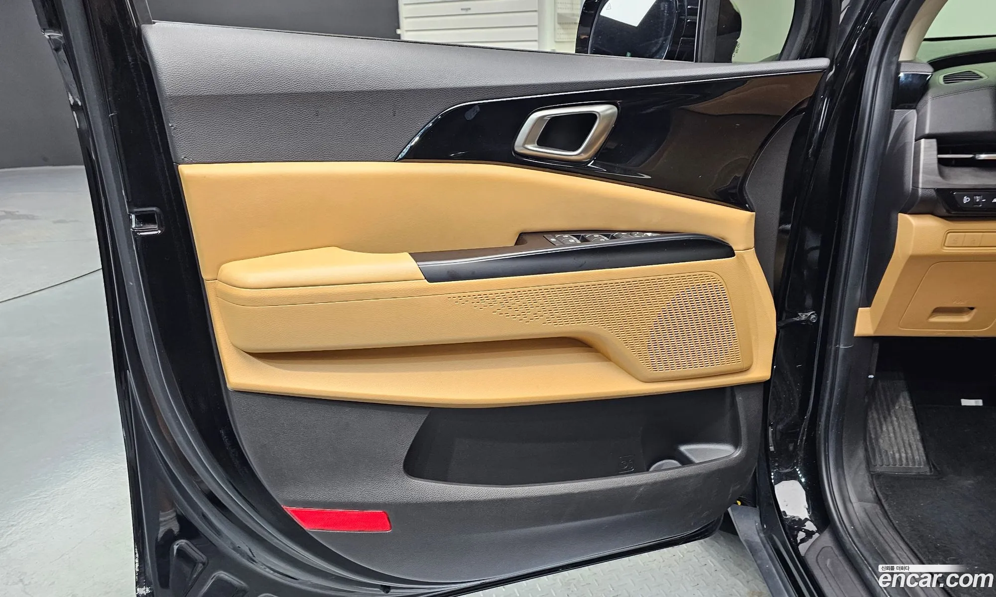 Kia Carnival 2022 KNANB81BBPS214254 — 15
