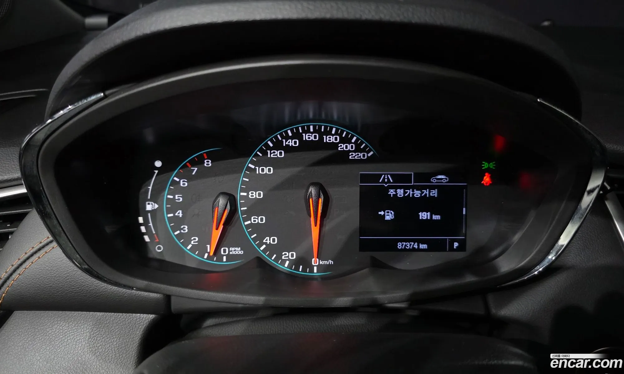 Chevrolet (GM Daewoo) Trax 2019 KLABA76BDKB829031 — 28