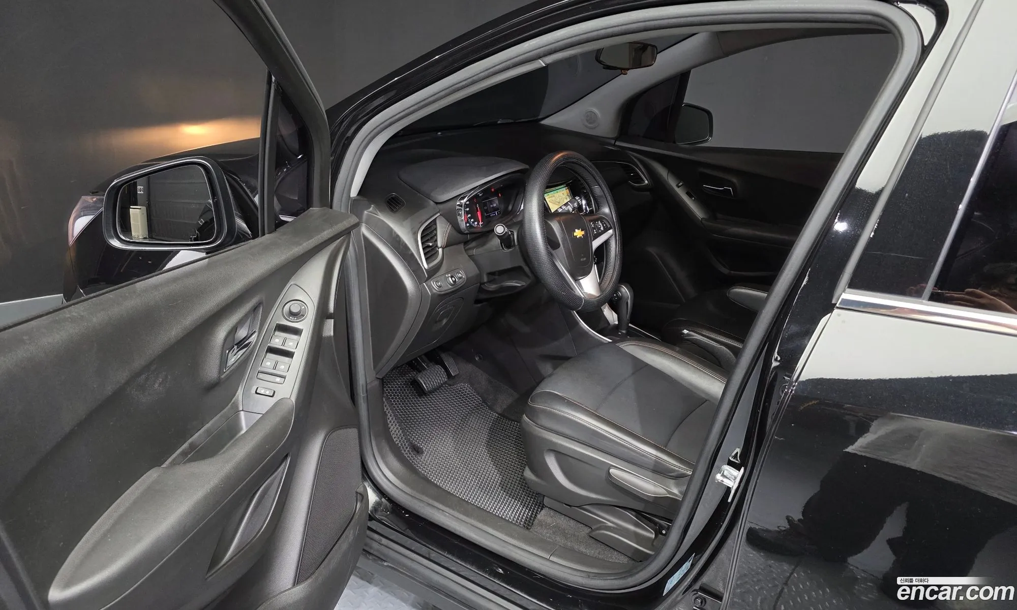 Chevrolet (GM Daewoo) Trax 2019 KLABA76BDKB829031 — 9