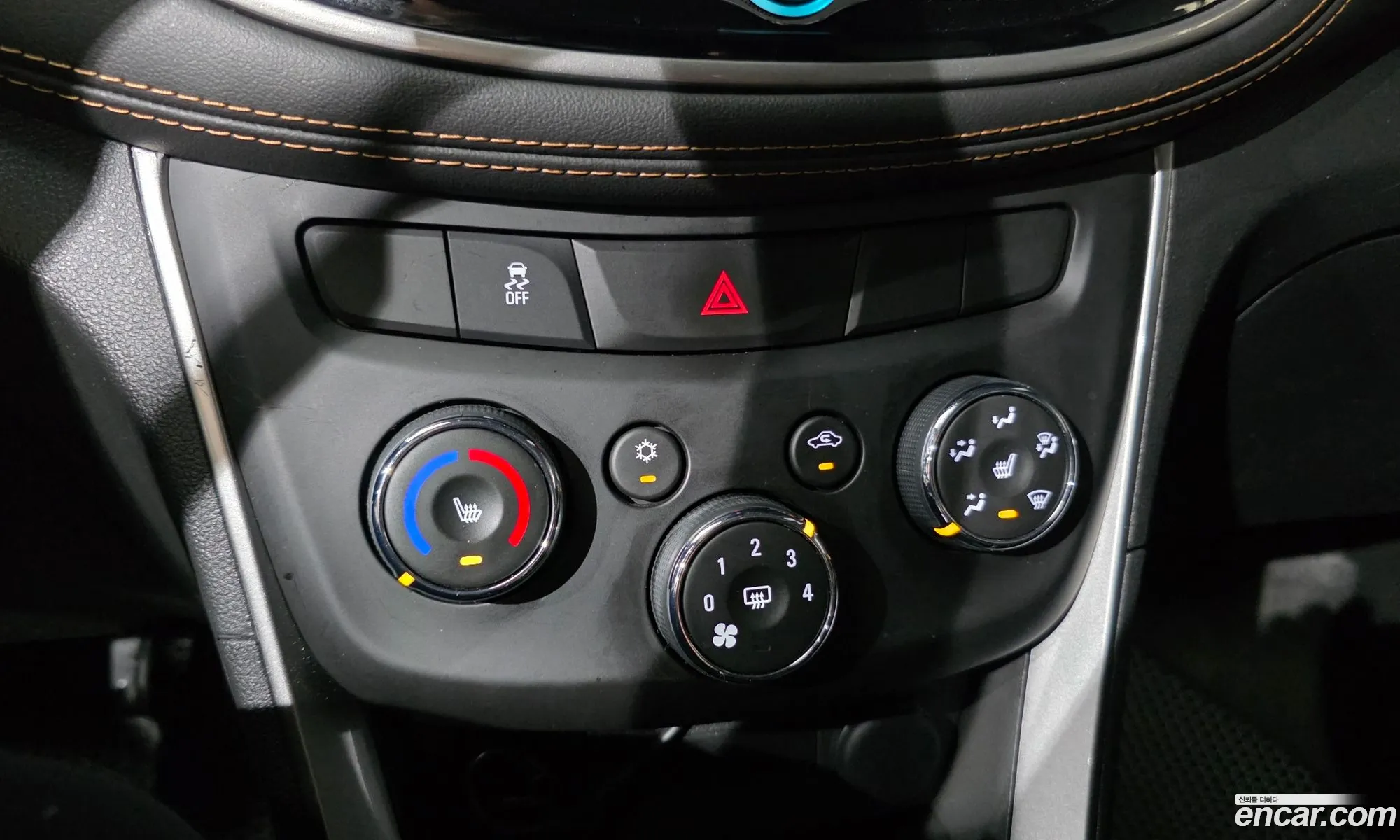 Chevrolet (GM Daewoo) Trax 2019 KLABA76BDKB829031 — 14