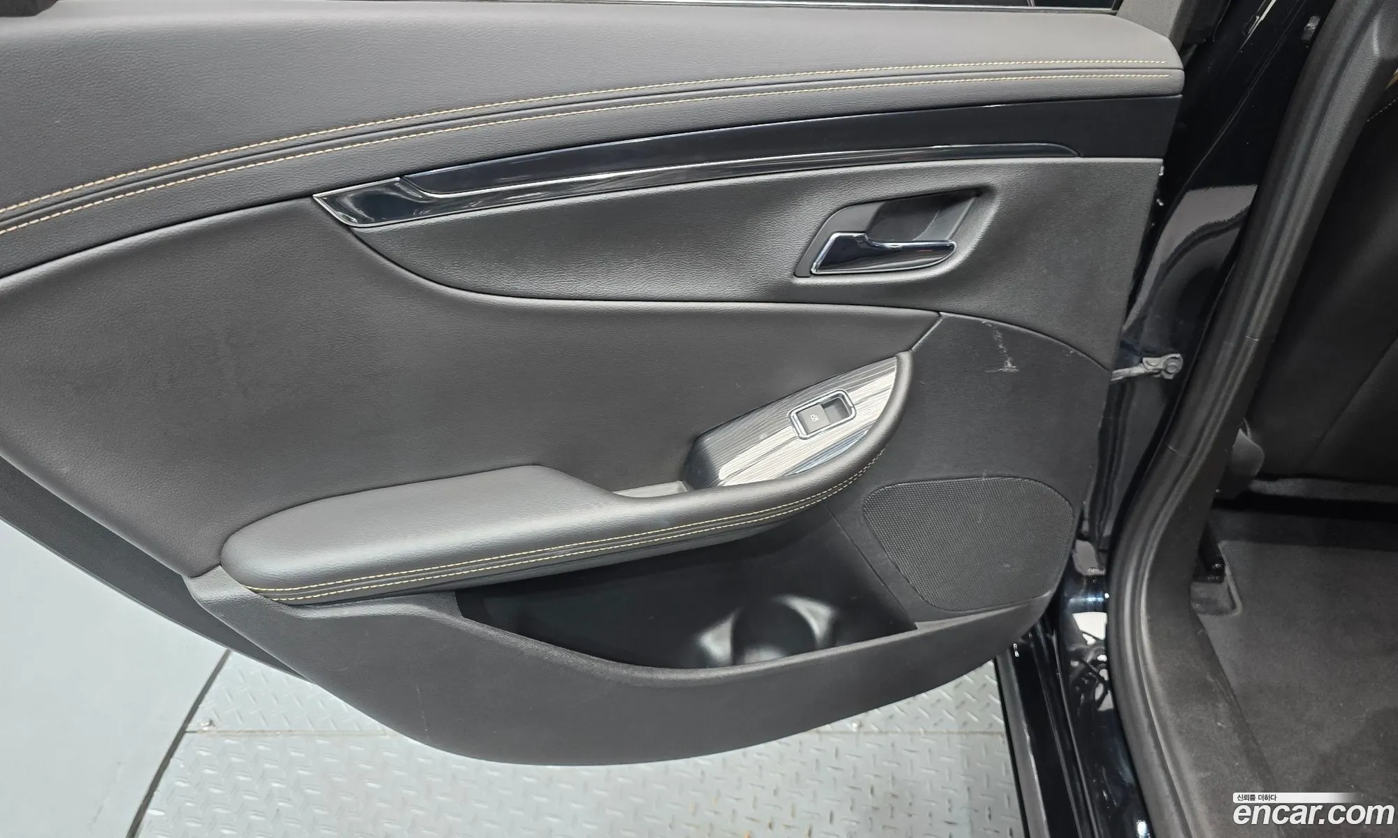 Chevrolet (GM Daewoo) Impala 2016 — 26