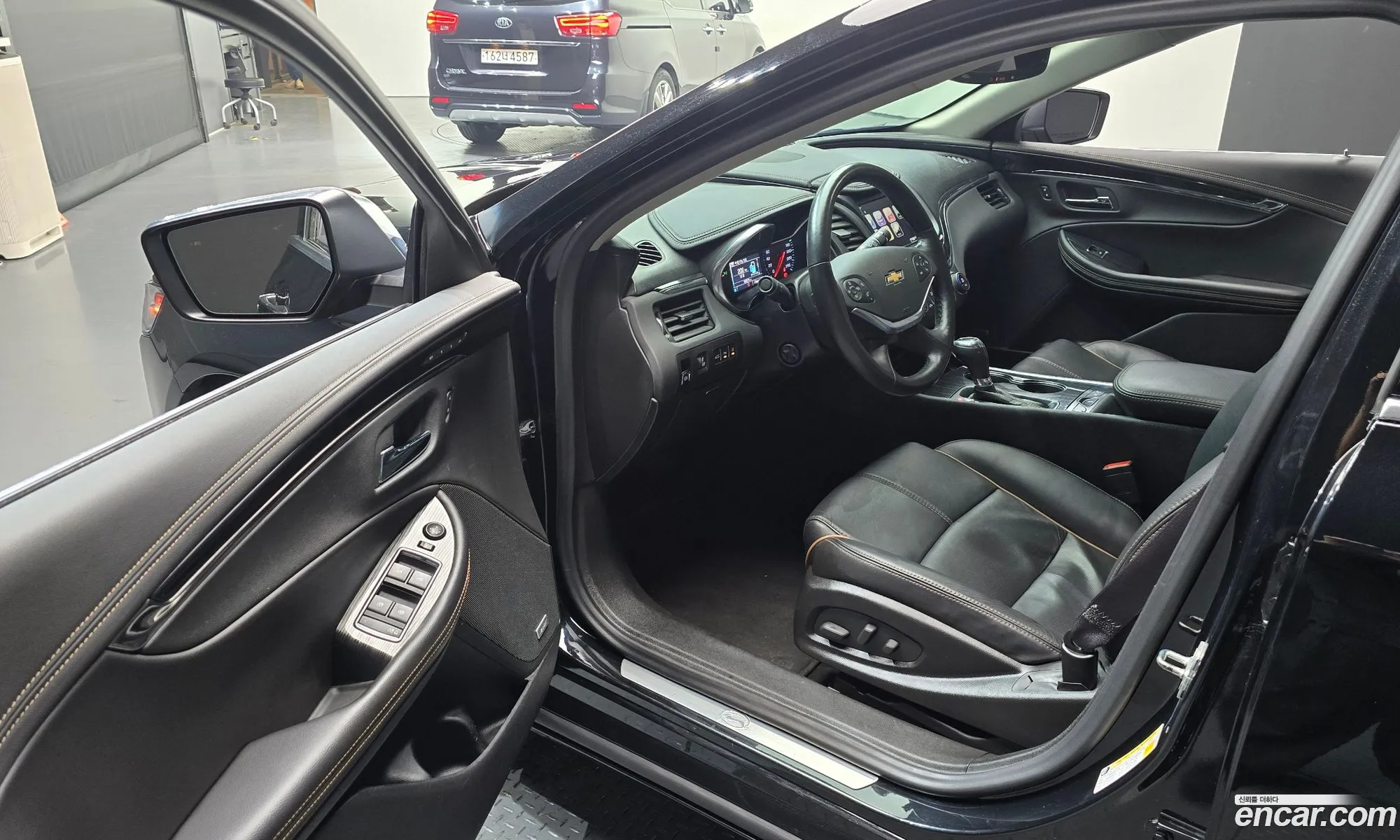 Chevrolet (GM Daewoo) Impala 2016 — 23