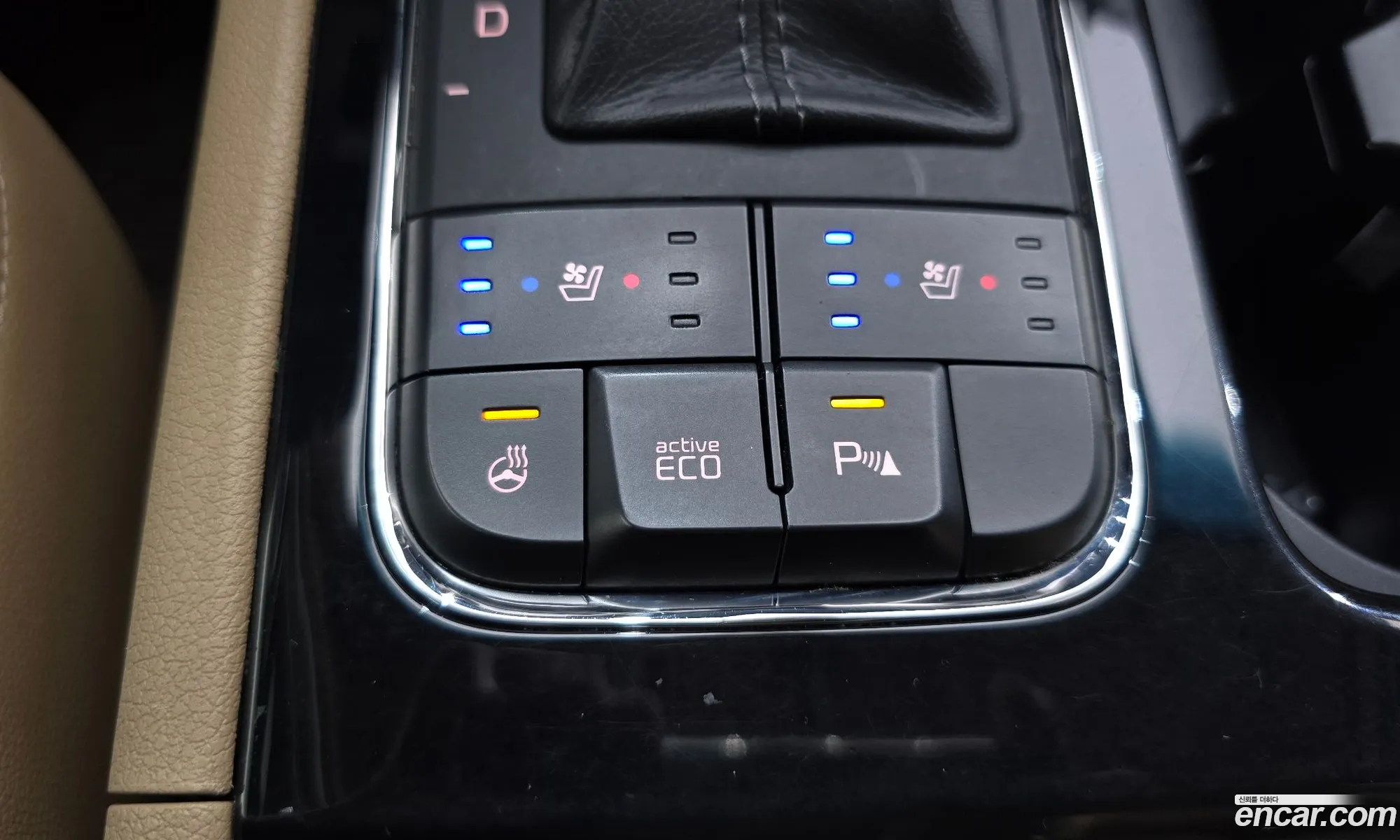 Kia Carnival 2017 KNHMF37ABHS329237 — 9
