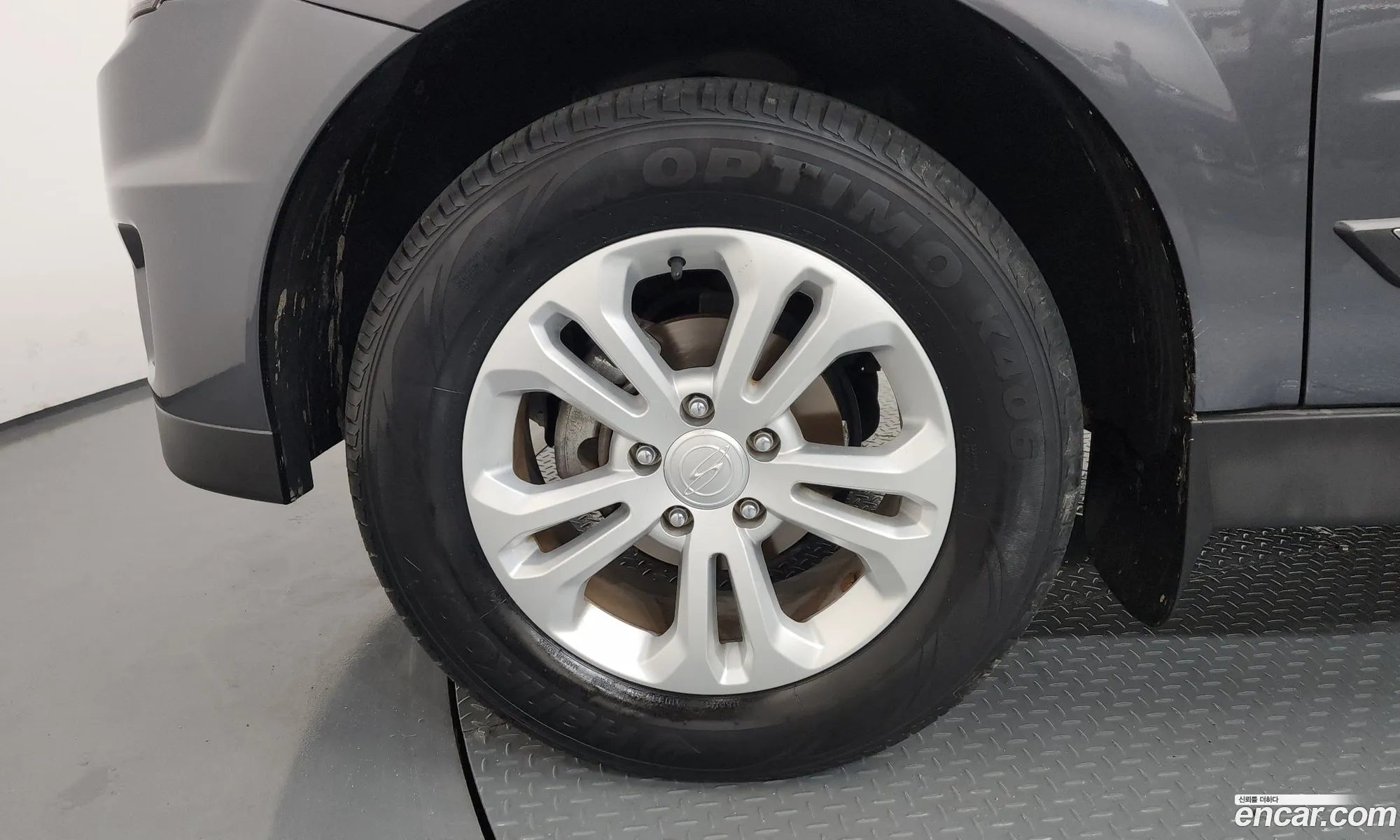 KG Mobility (SsangYong) Korando Sports 2016 — 25