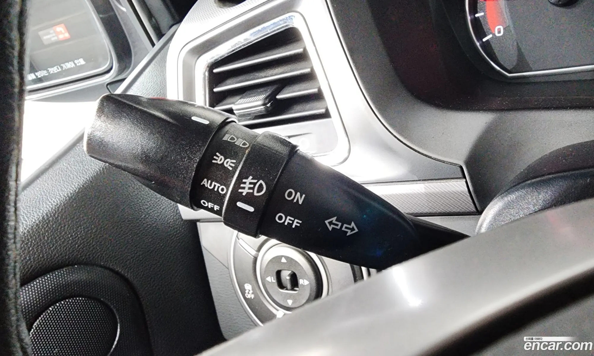KG Mobility (SsangYong) Korando Sports 2016 — 28