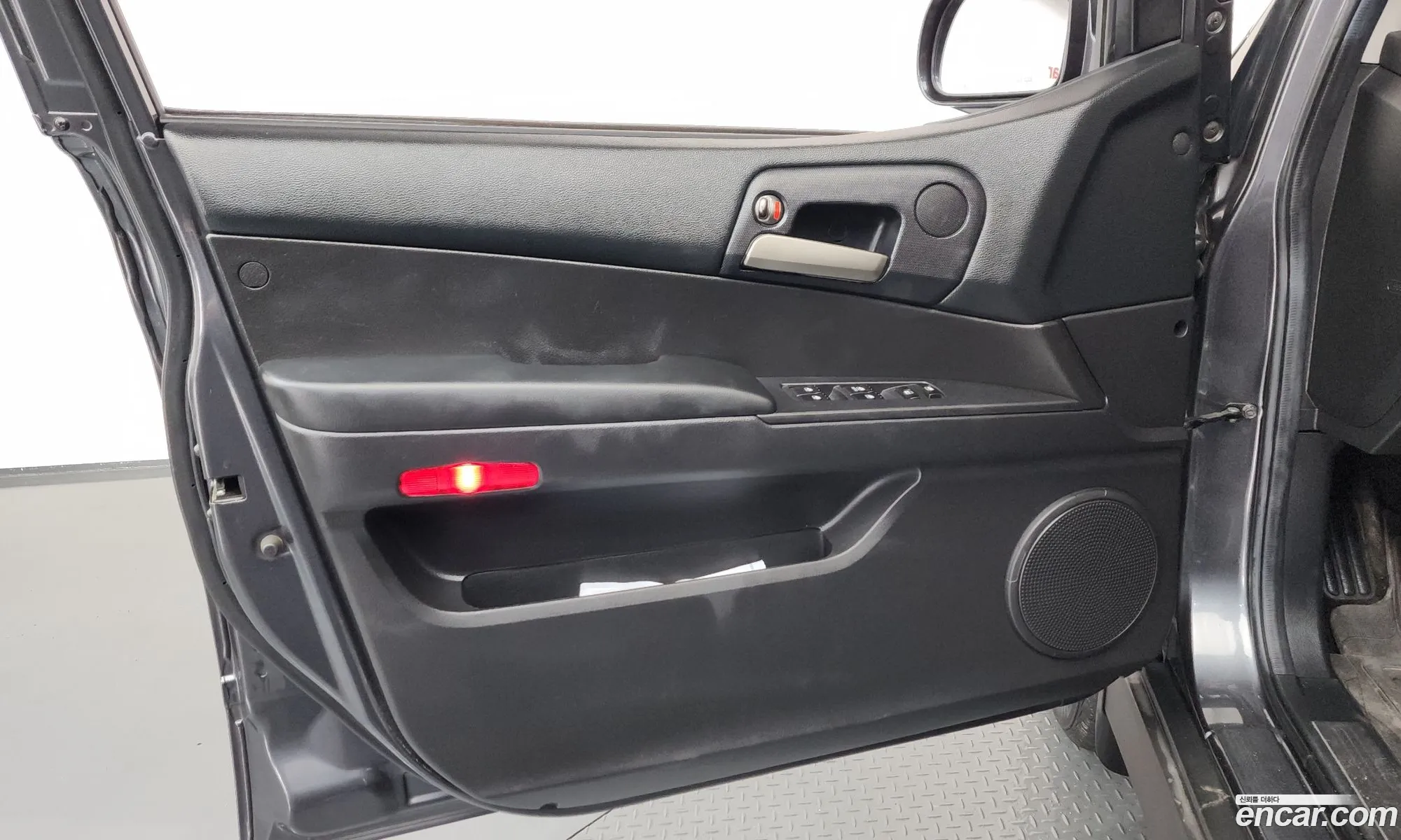 KG Mobility (SsangYong) Korando Sports 2016 — 21