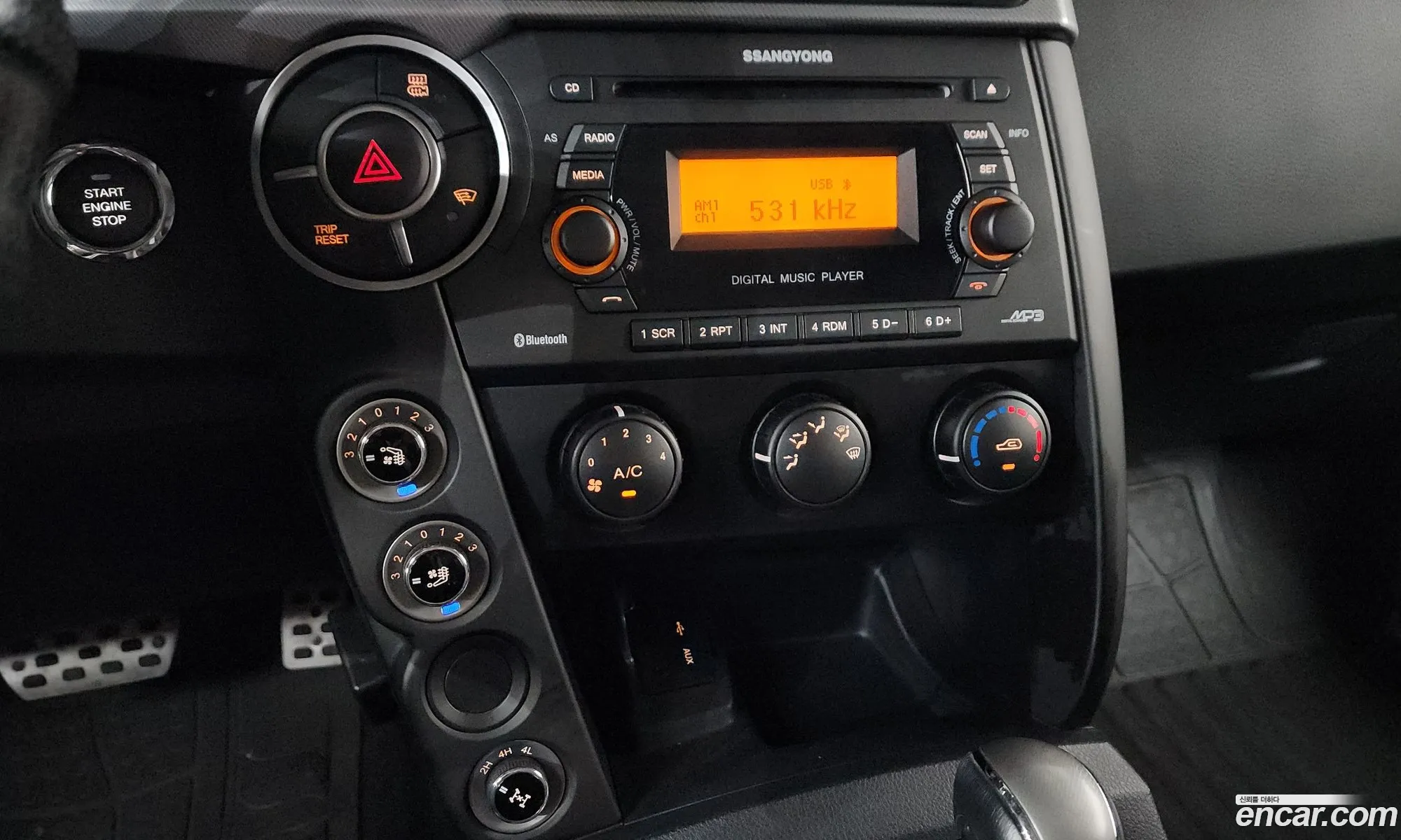 KG Mobility (SsangYong) Korando Sports 2016 — 13
