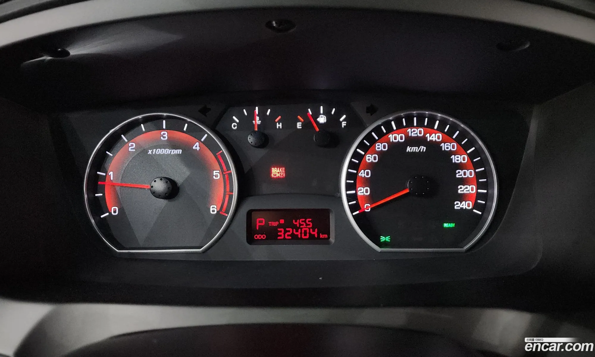 KG Mobility (SsangYong) Korando Sports 2016 — 14