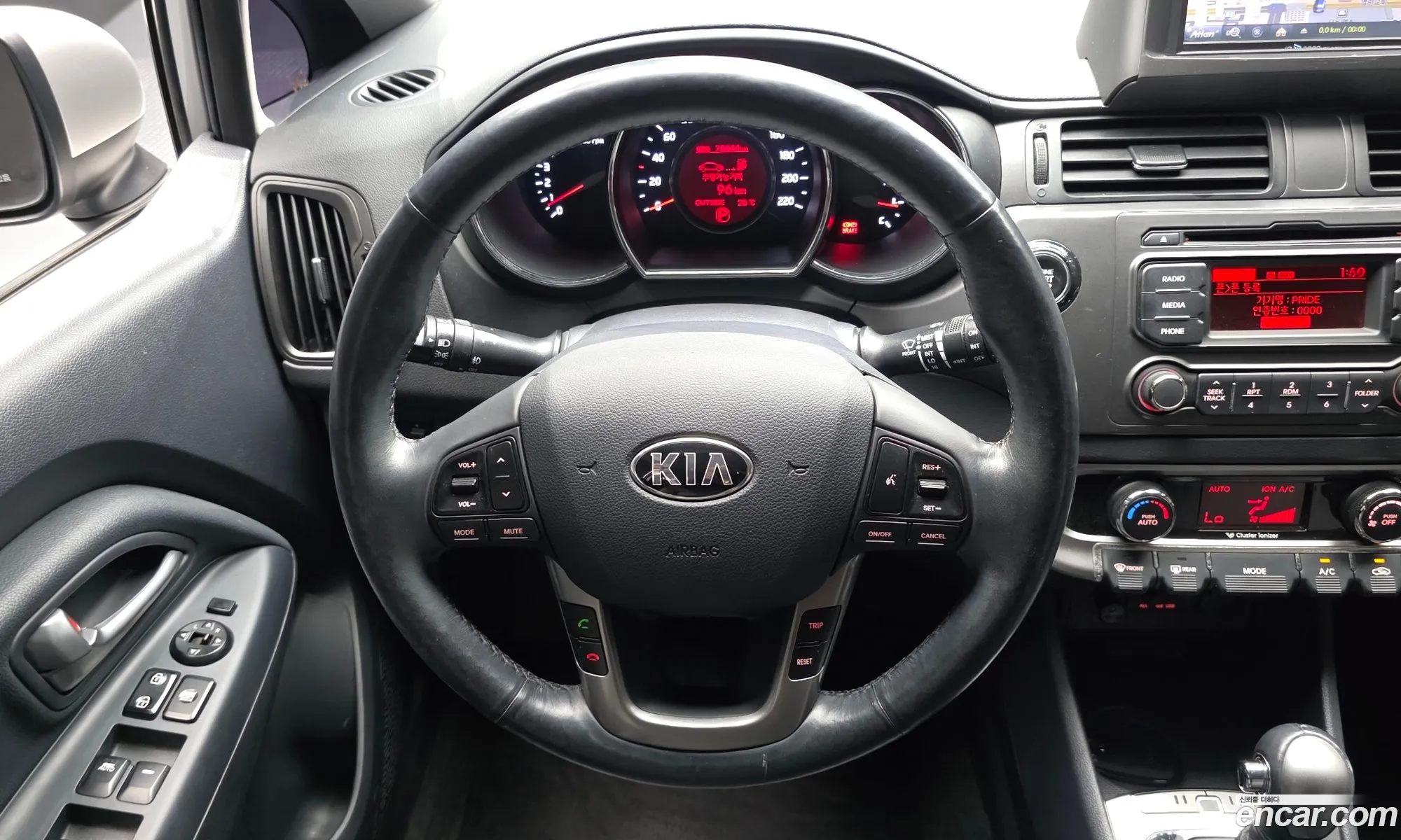 Kia Pride 2013 — 5