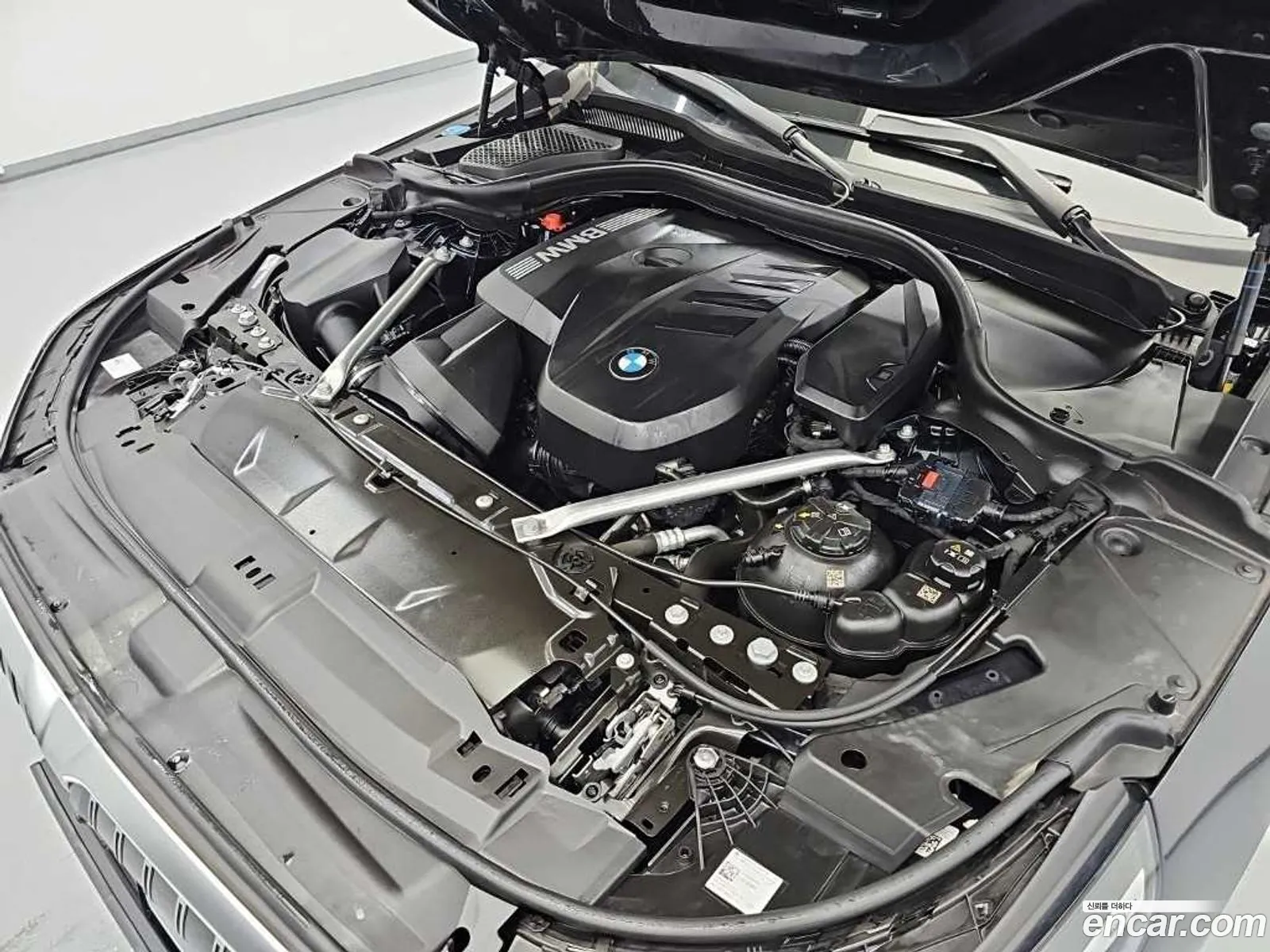 BMW 5 Series 2024 — 3