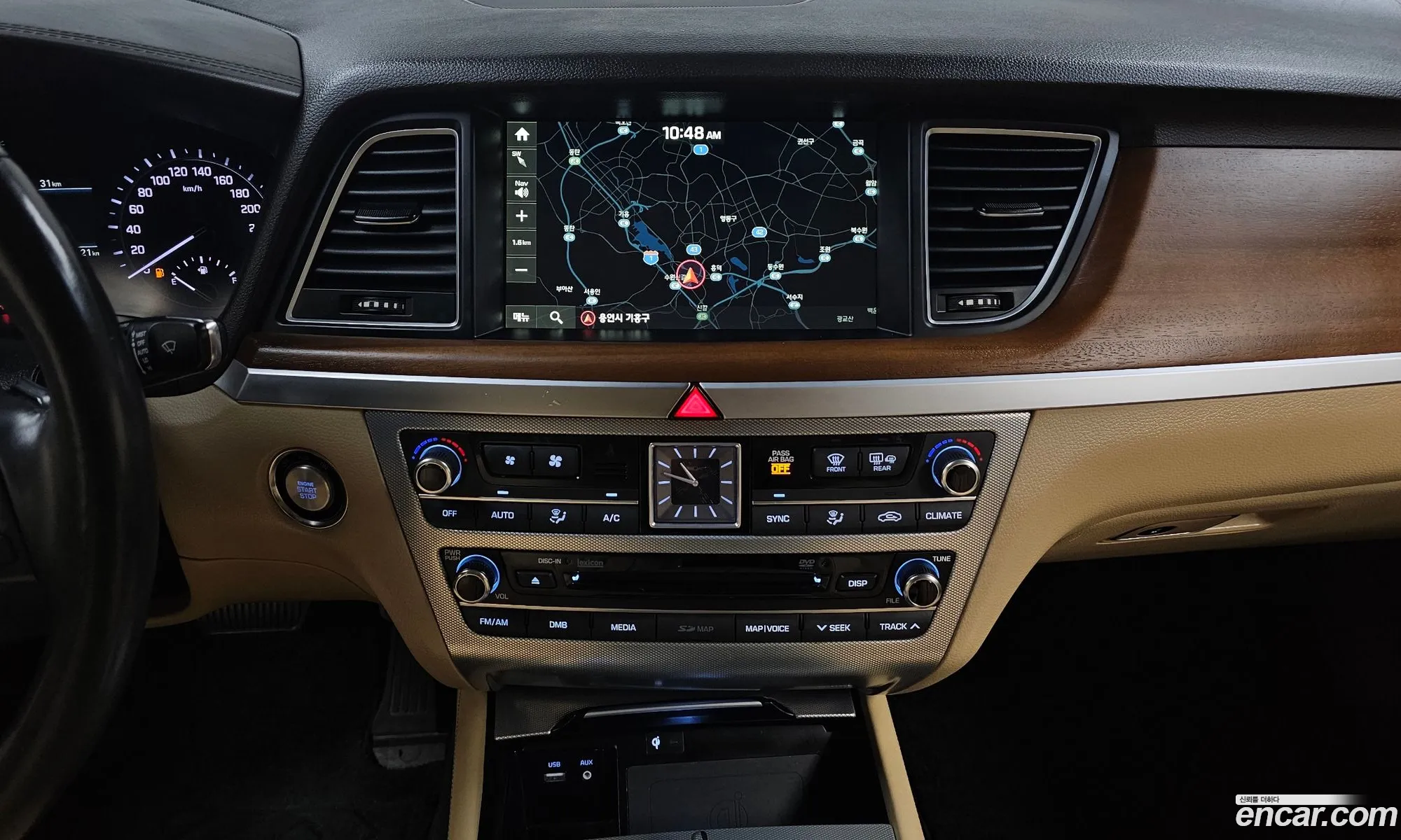 Genesis G80 2017 KMHGM41DDHU218246 — 11