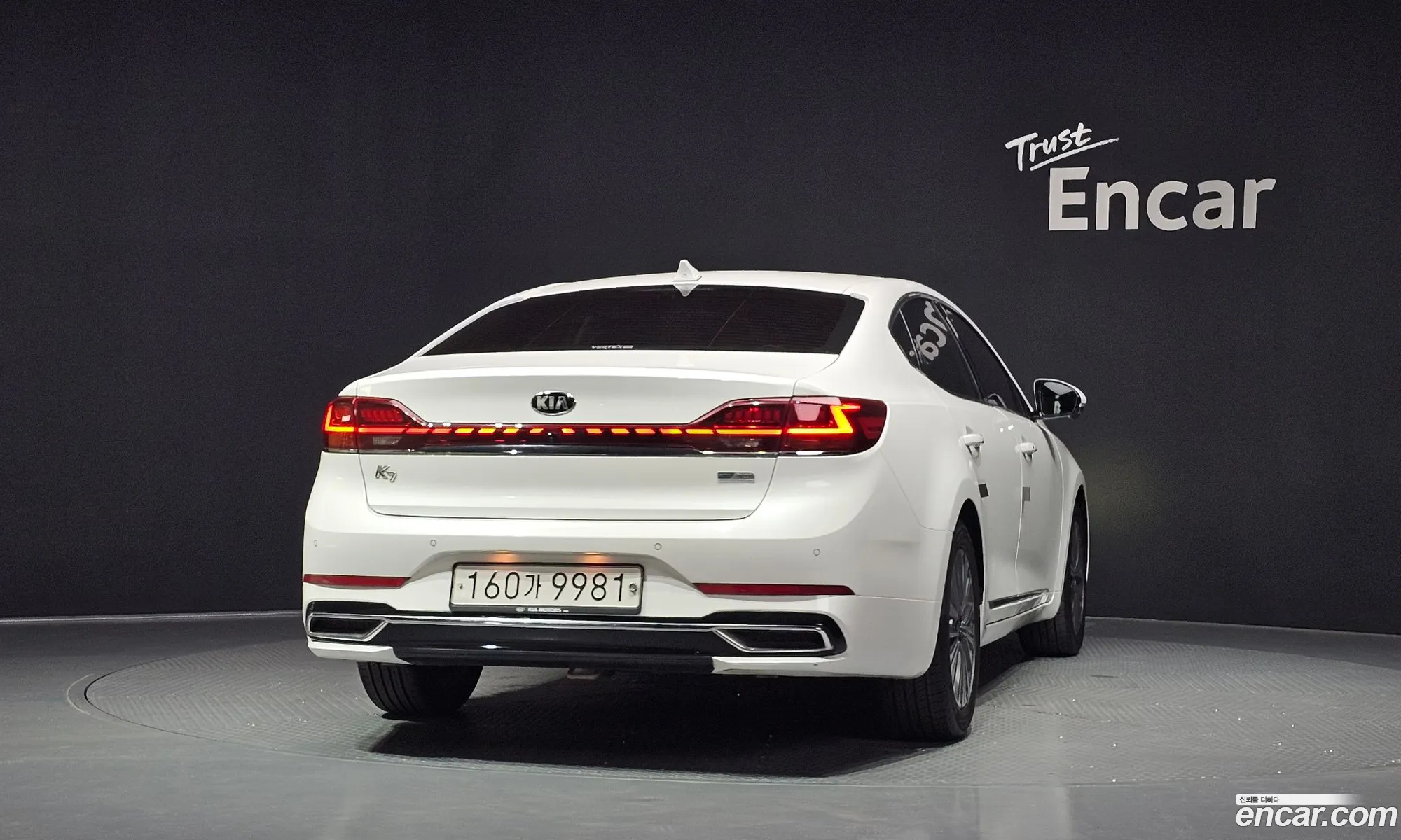 Kia K7 Premier Hybrid 2019 — 8