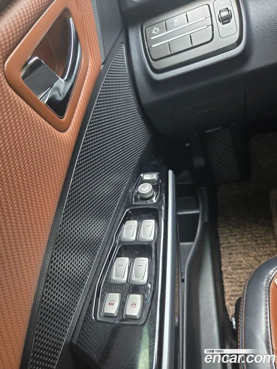 KG Mobility (SsangYong) Tivoli Armour 2018 — 13
