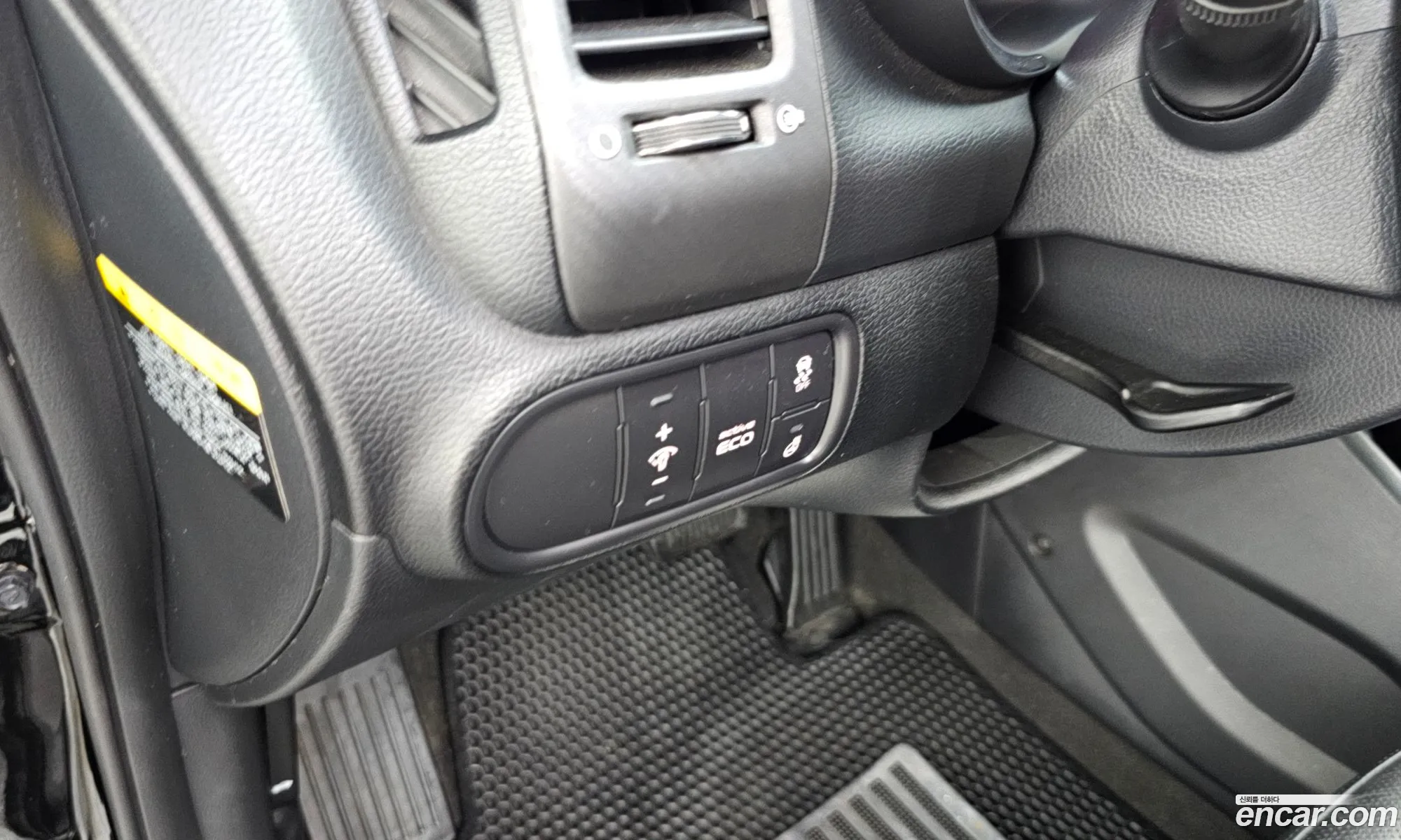 Kia K3 2014 KNAFZ412BFA301322 — 25