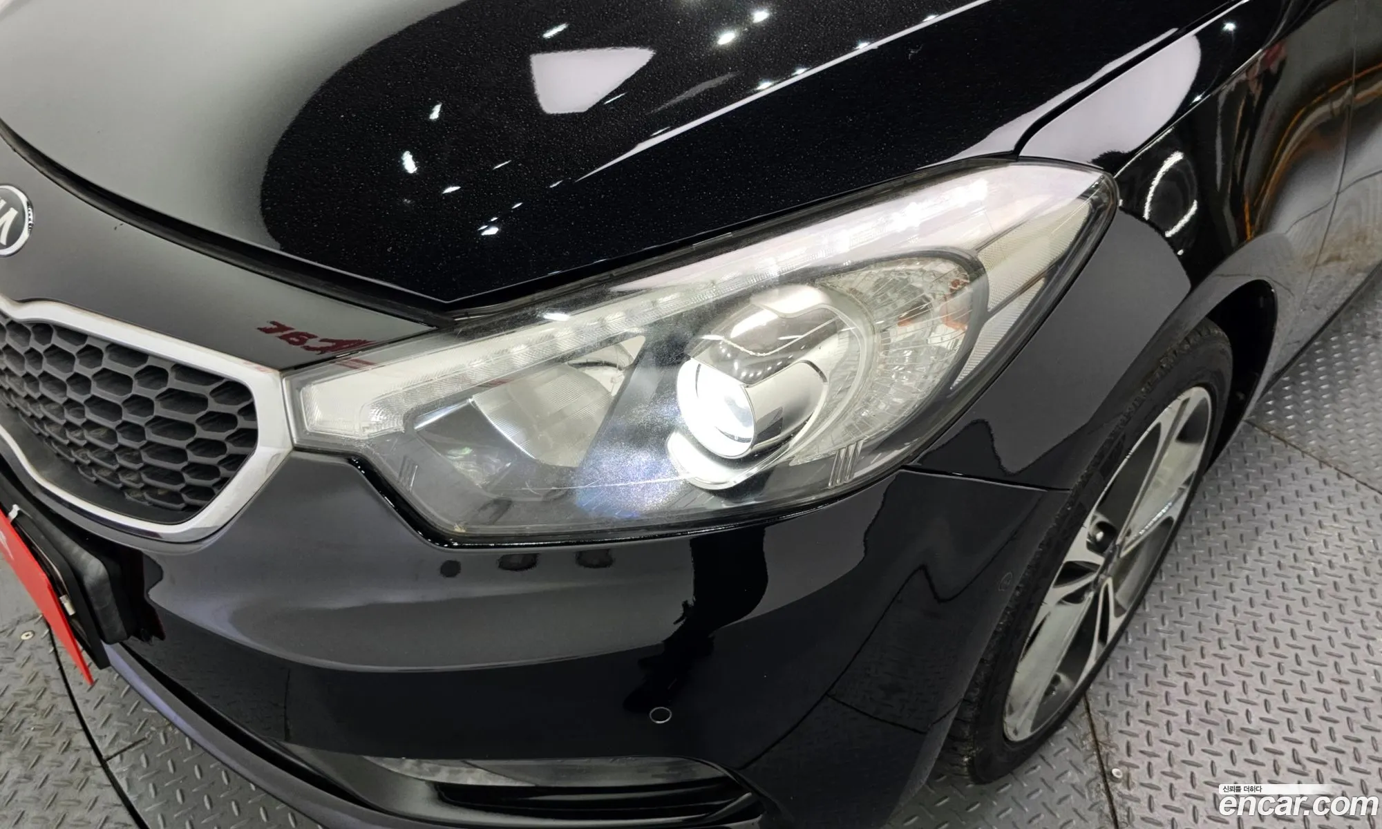 Kia K3 2014 KNAFZ412BFA301322 — 13