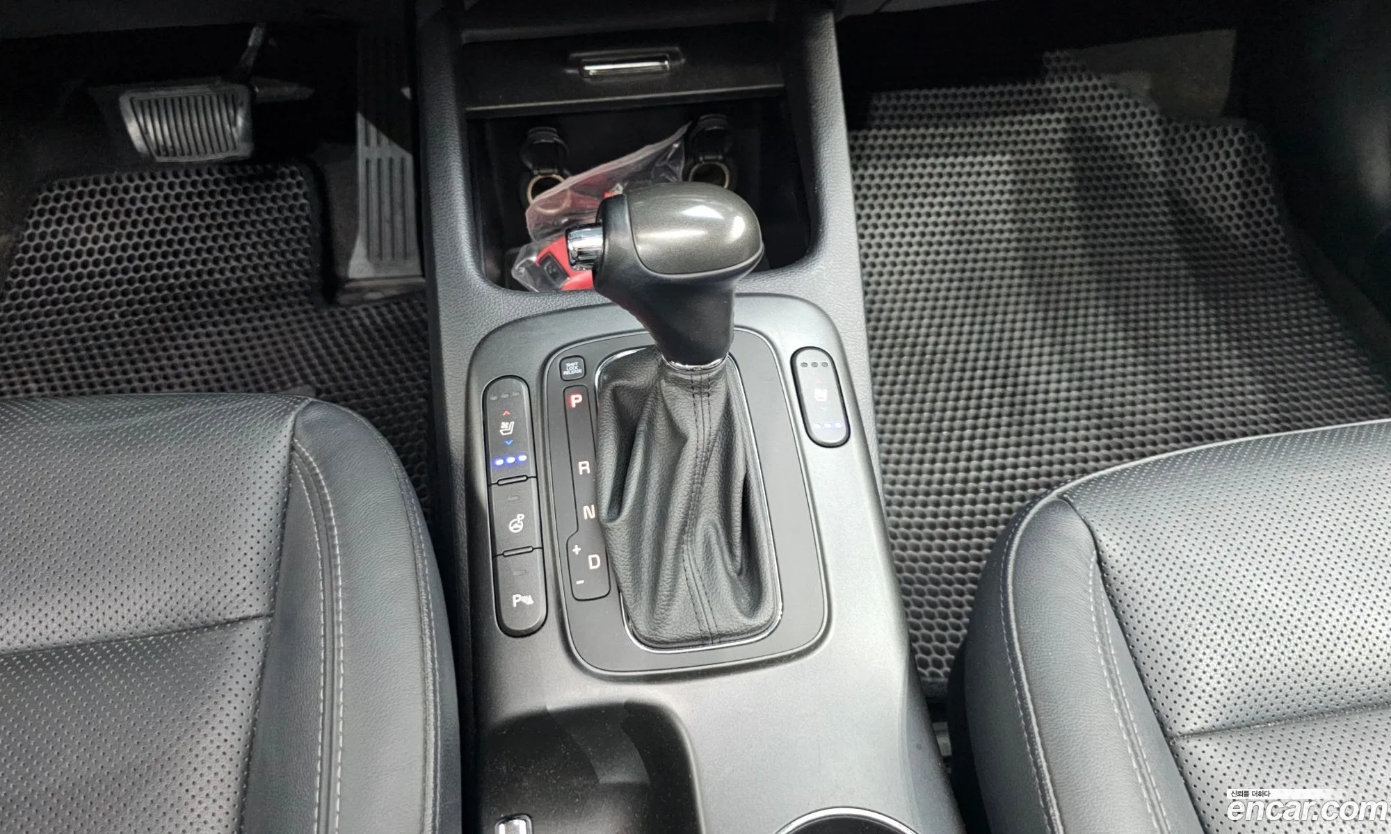 Kia K3 2014 KNAFZ412BFA301322 — 21