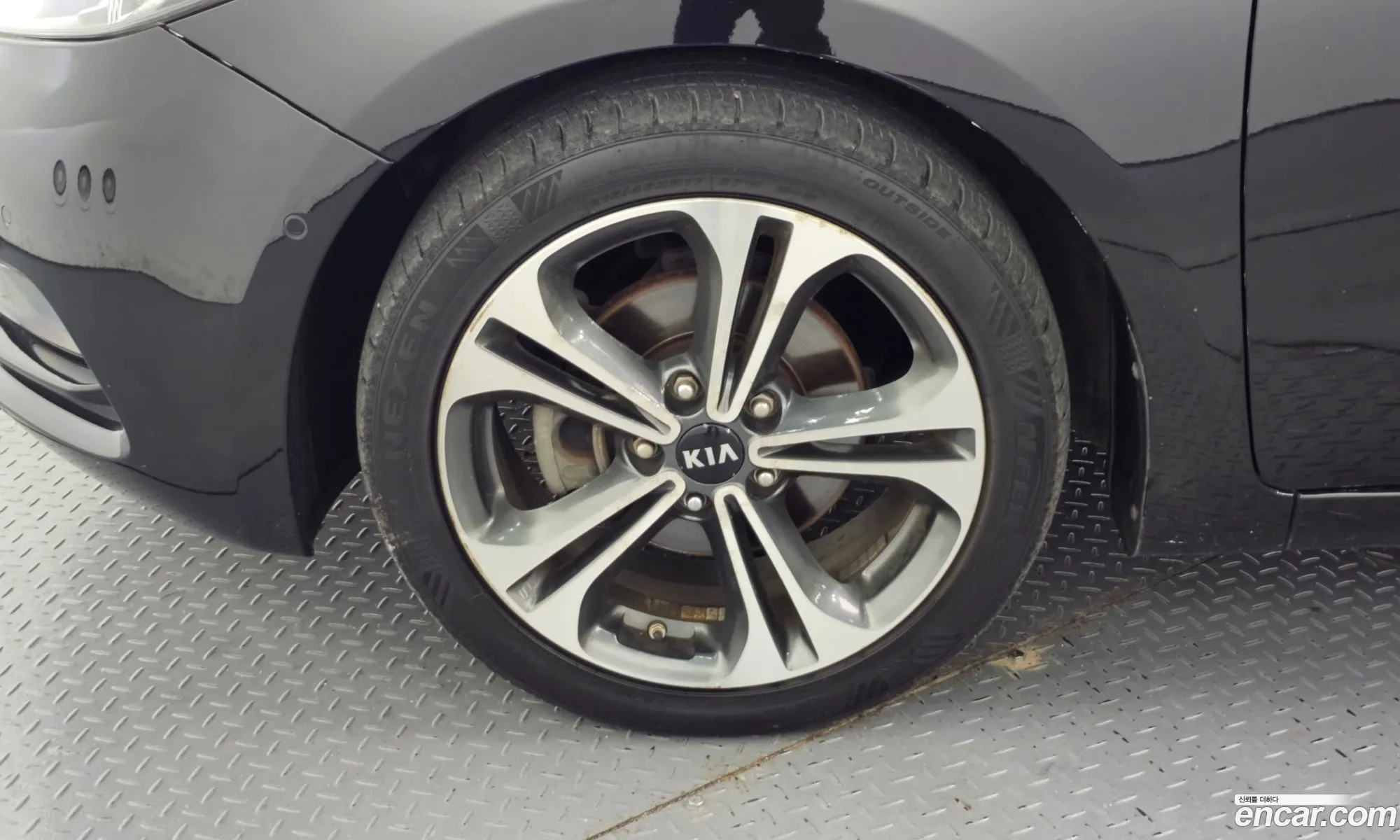 Kia K3 2014 KNAFZ412BFA301322 — 5