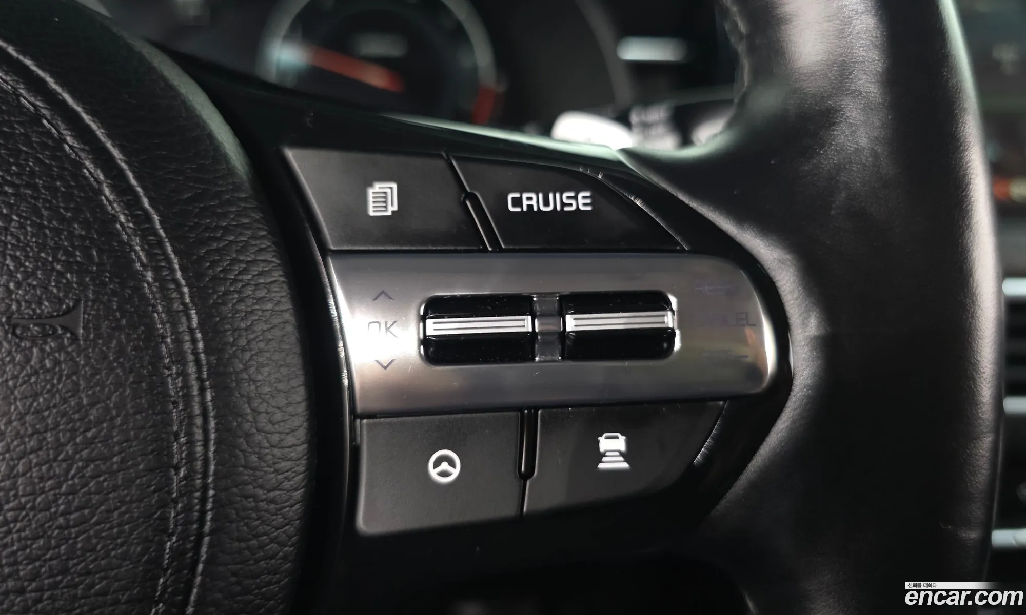 Kia K7 Premier 2019 — 15